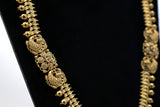 Glittering Gold-Polished Temple Jewelry Necklace Set with Jhumka