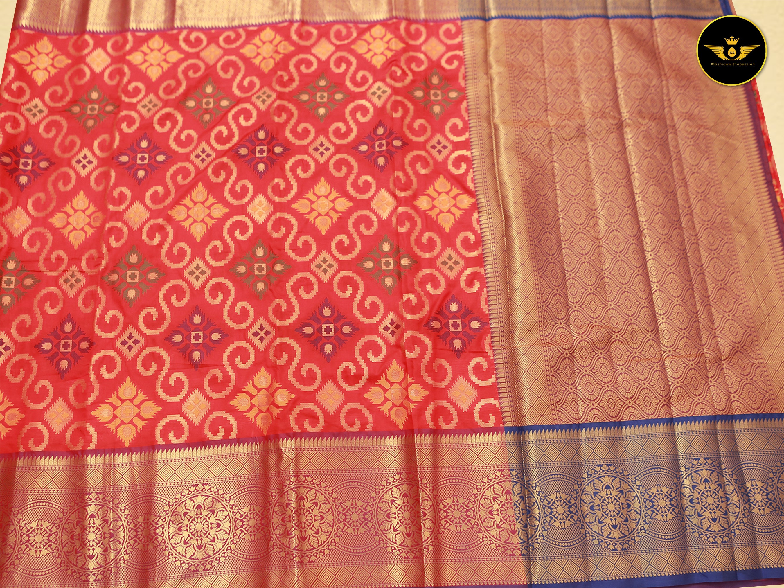 Banarasi Handloom Saree: All-Over Zari Butta with Contrast Border SAREE JCS Fashions