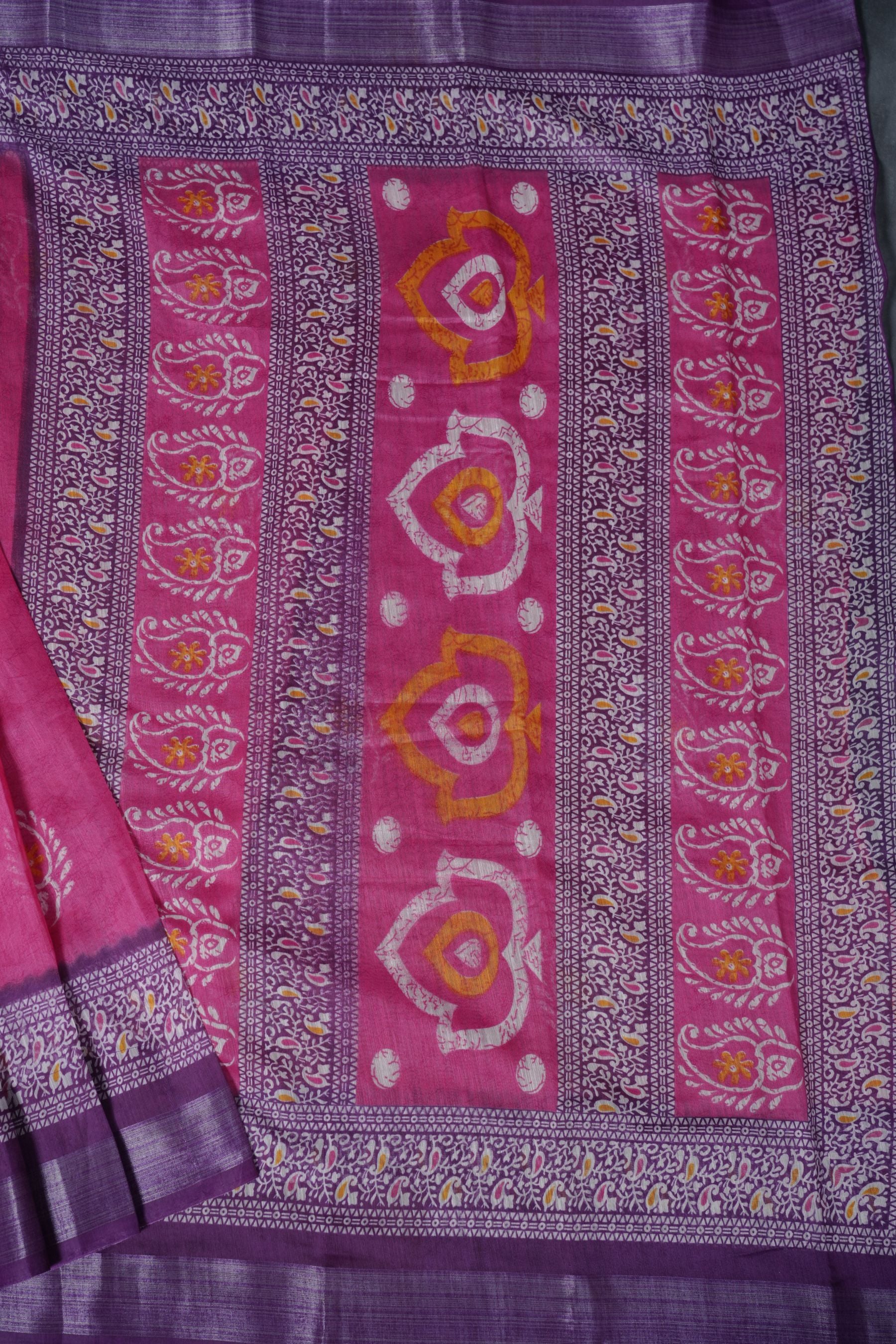 Soft Jute Sarees with Allover Bhandini Prints & Contrast Kaddi Border