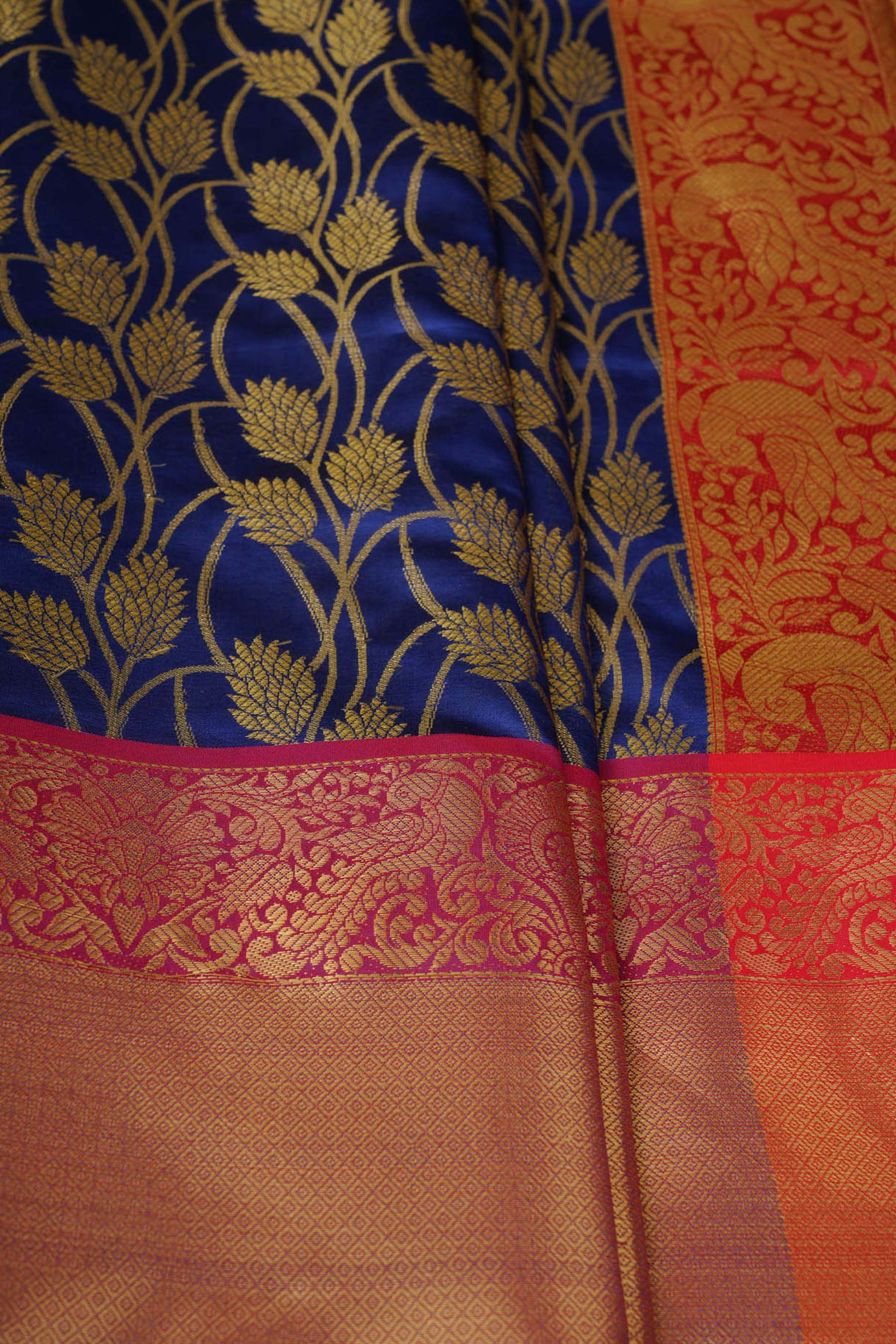 Kanchipuram Handloom Weaving Silk Saree | Blue and Red Border