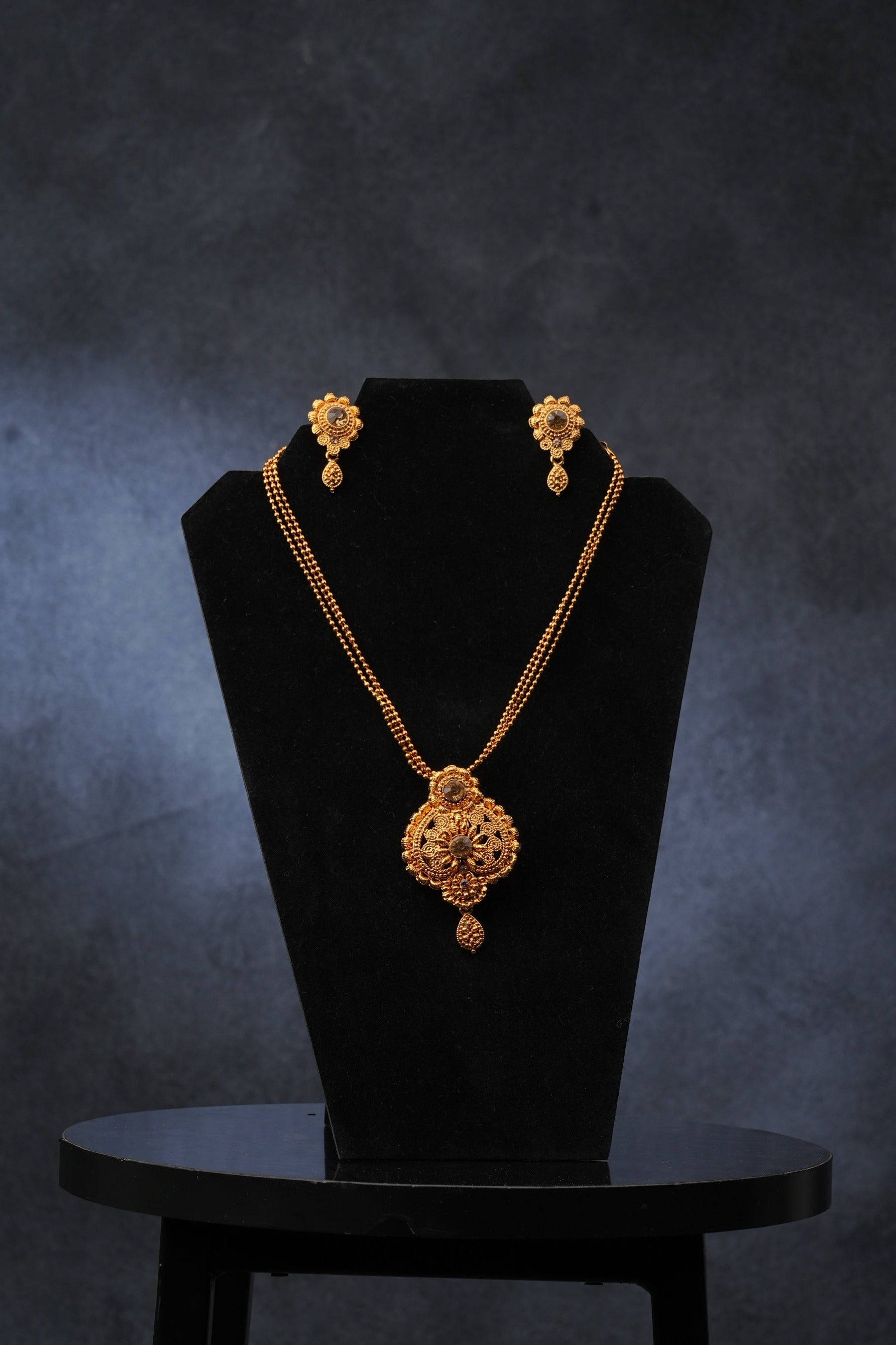 Golden Temple Jewelry Set: Matte Finish and Intricate Stone Work Jewelry JCS Fashions Matte finish 12"