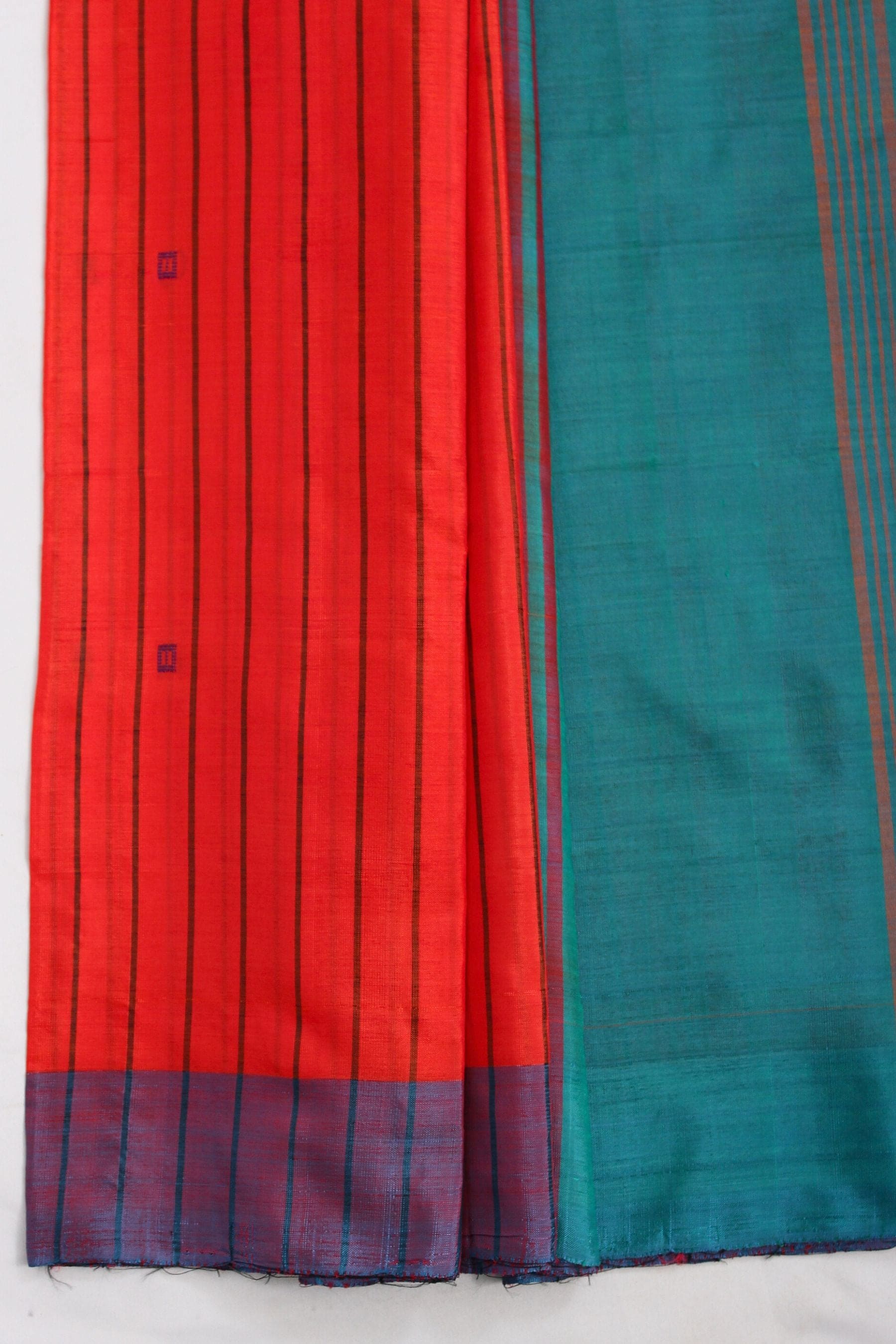 Handcrafted Banana Pith Saree with Zari Lines - Eco-Friendly Fashion Saree JCS Fashions