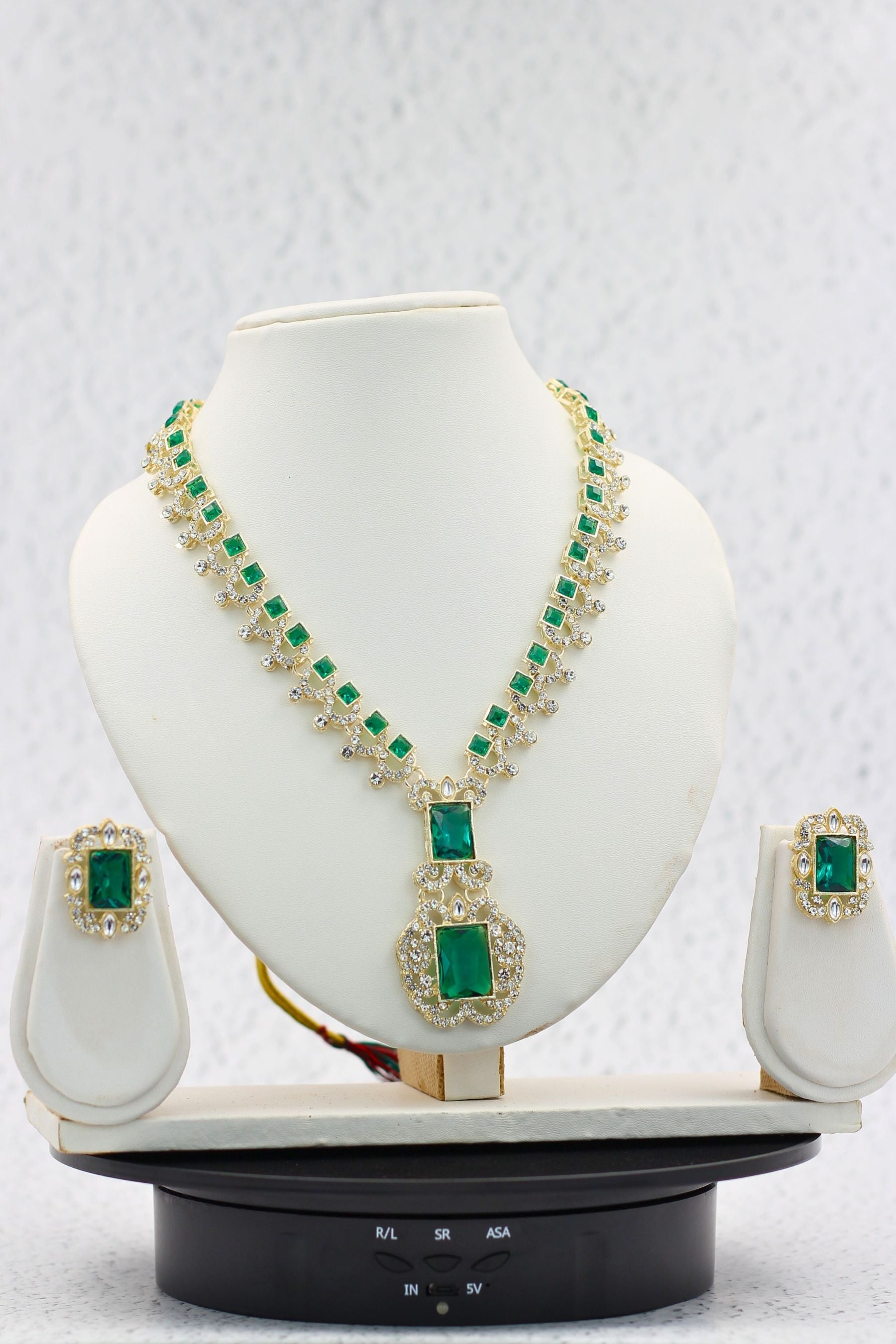 Allure Cubic Zirconia Silver-Plated Jewelry Set - JCSFashions Jewelry JCS Fashions Green 8.5 inch