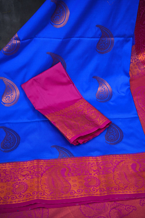 Elegant Kanchipuram Blended Silk Saree: Tradition meets Style