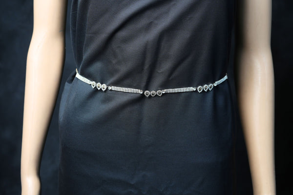 Elegant Silver Hip Chain with White Stones - Adjustable Glamour Accessory