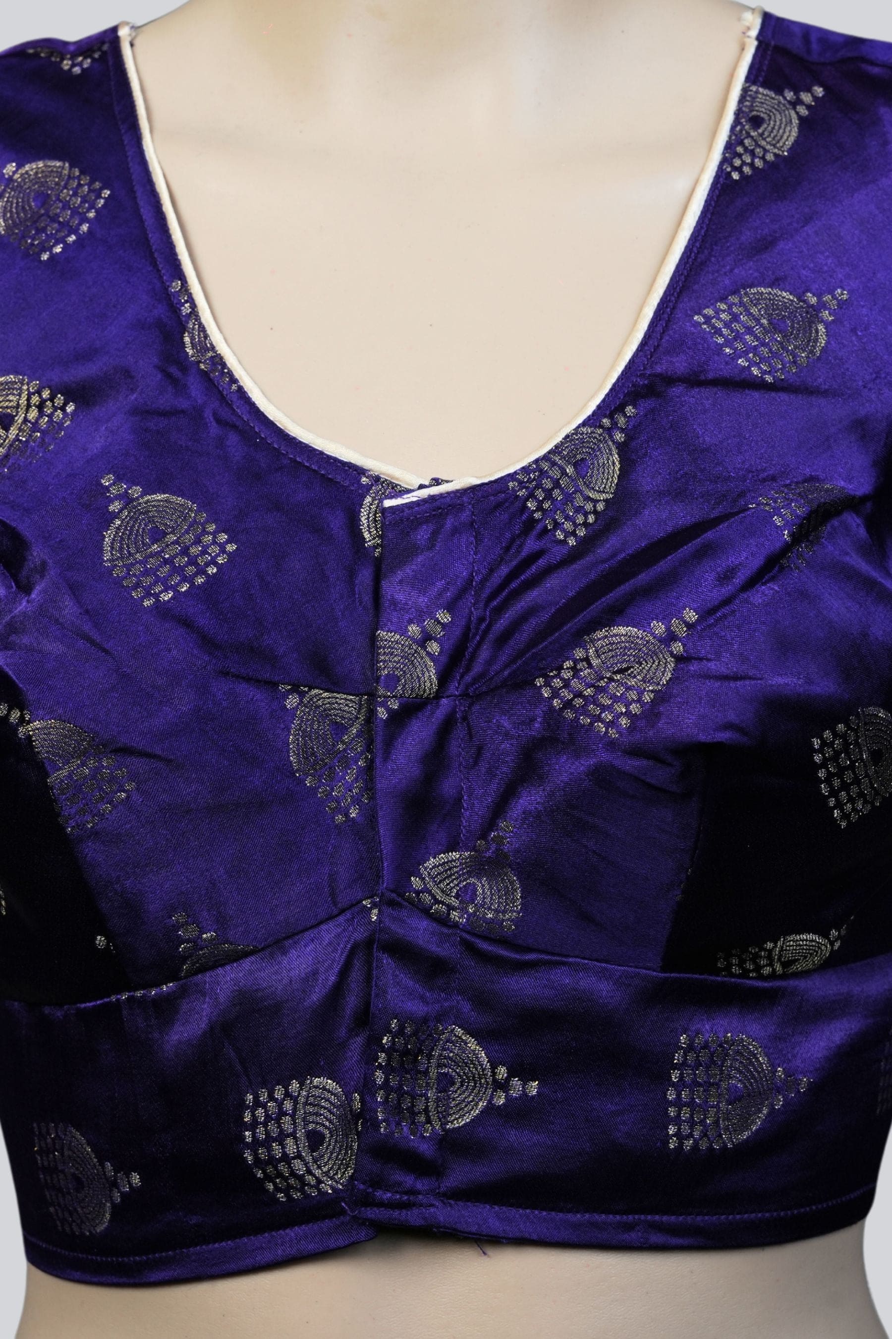 Brocade Blouse with Jhumka Motifs – Elevate Your Style at JCSFashions