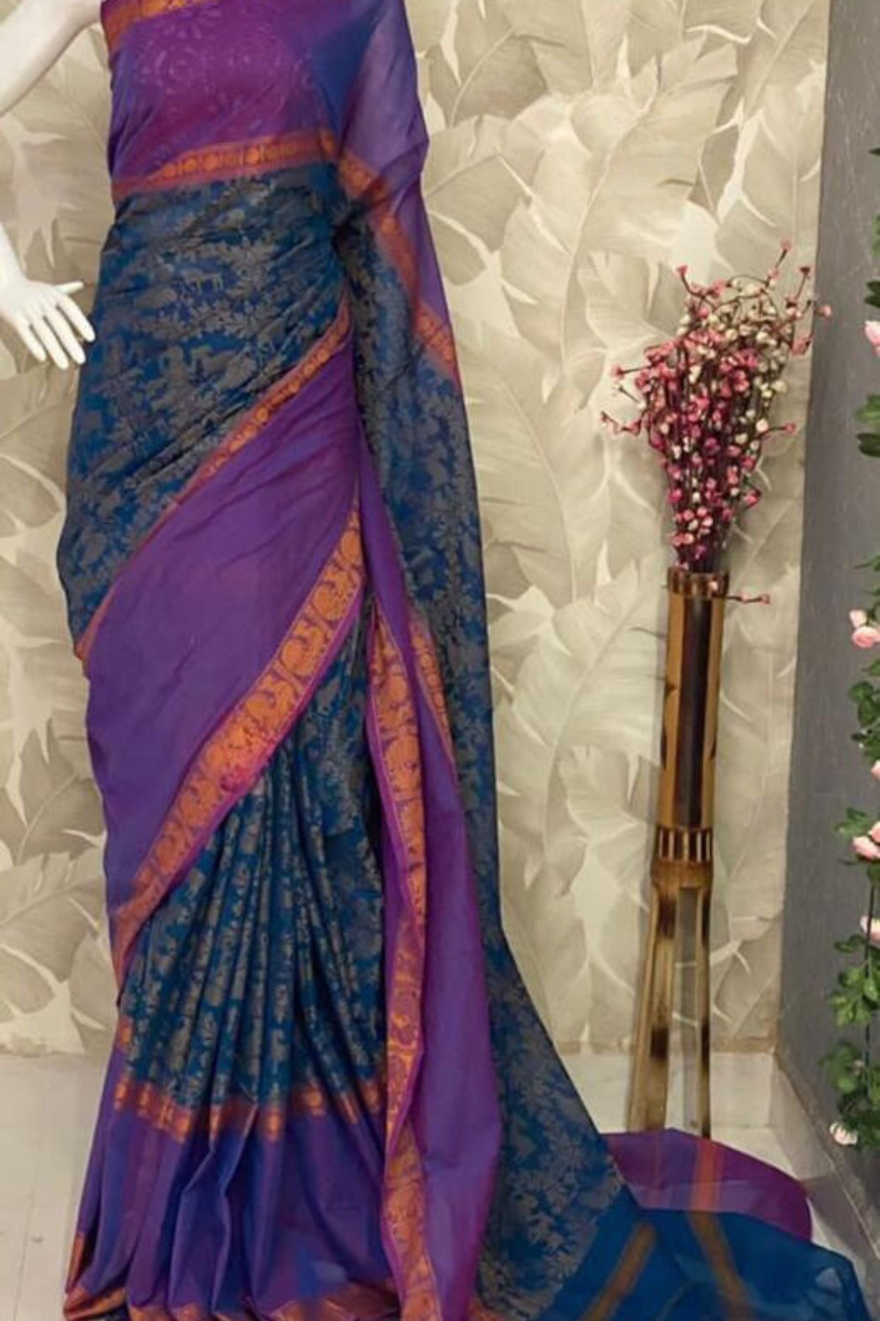 Handloom  Kanchi Cotton Saree in Teal & Purple - Running Blouse Included