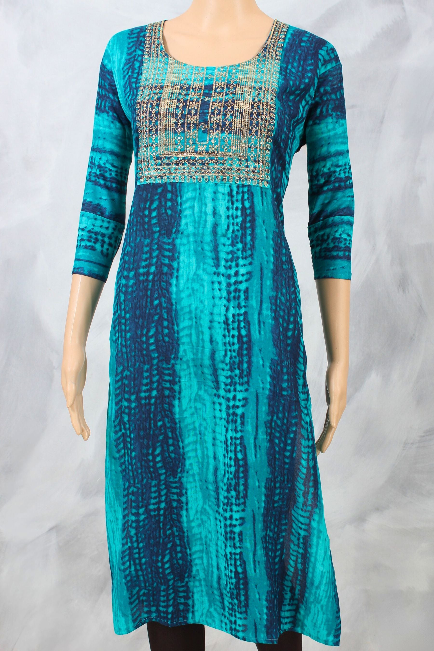 Elegant Rayon Kurti with Exquisite Zari Embroidery - Elevate Your Style KURTI JCS Fashions Ramar Green Large (40)