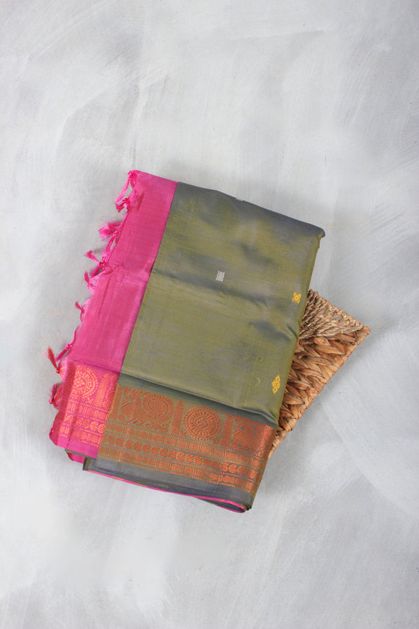 Eco-Friendly Banana Pith Saree with Opulent Zari Border from JCSFashions