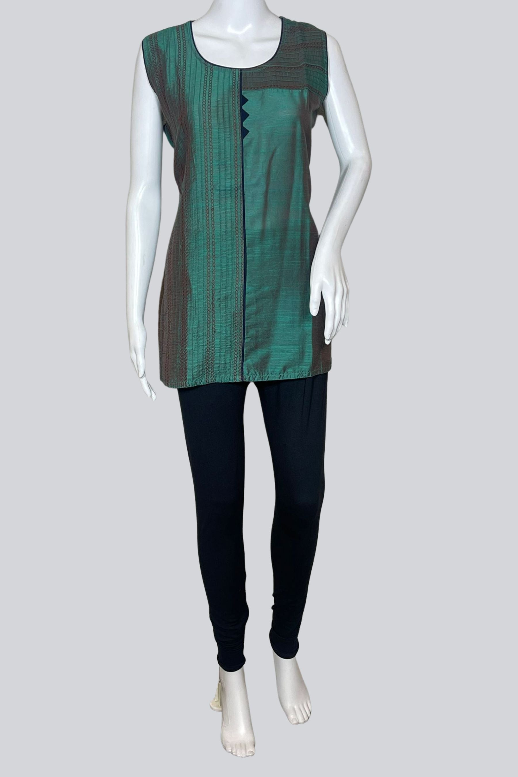 Dual-Tone Silk Cotton Kurti: 28" Elegance & Style | JCS Fashions KURTI JCS Fashions Green XX-Large (44)