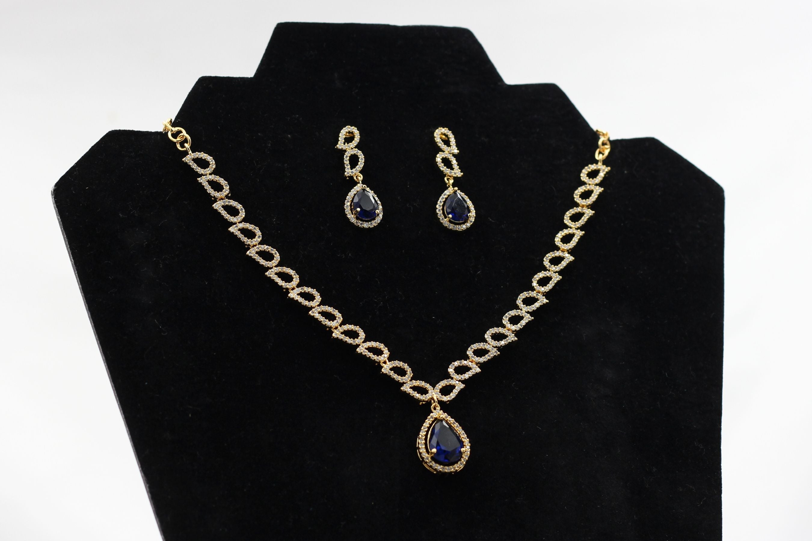 Exquisite Gold Polished Jewelry Set with Vibrant Stones - JCS Fashions Jewelry JCS Fashions