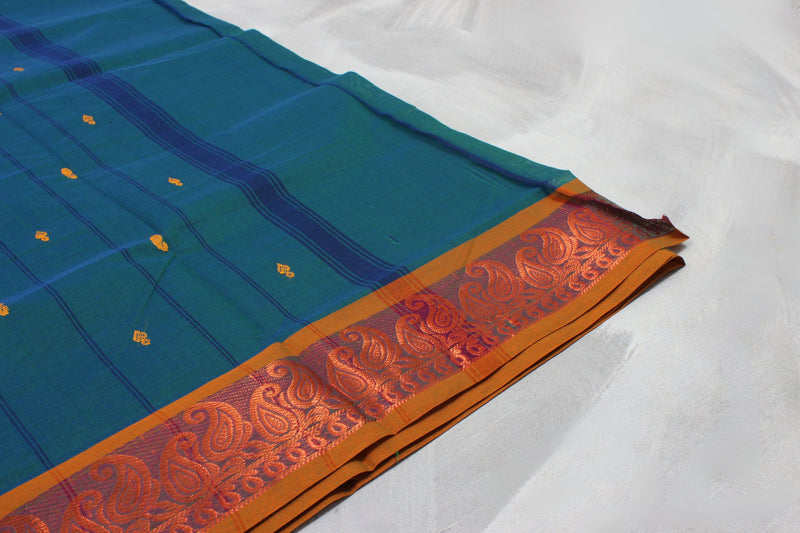 Elegant Saree Cotton with Line Pallu – Embrace Indian Tradition in Style