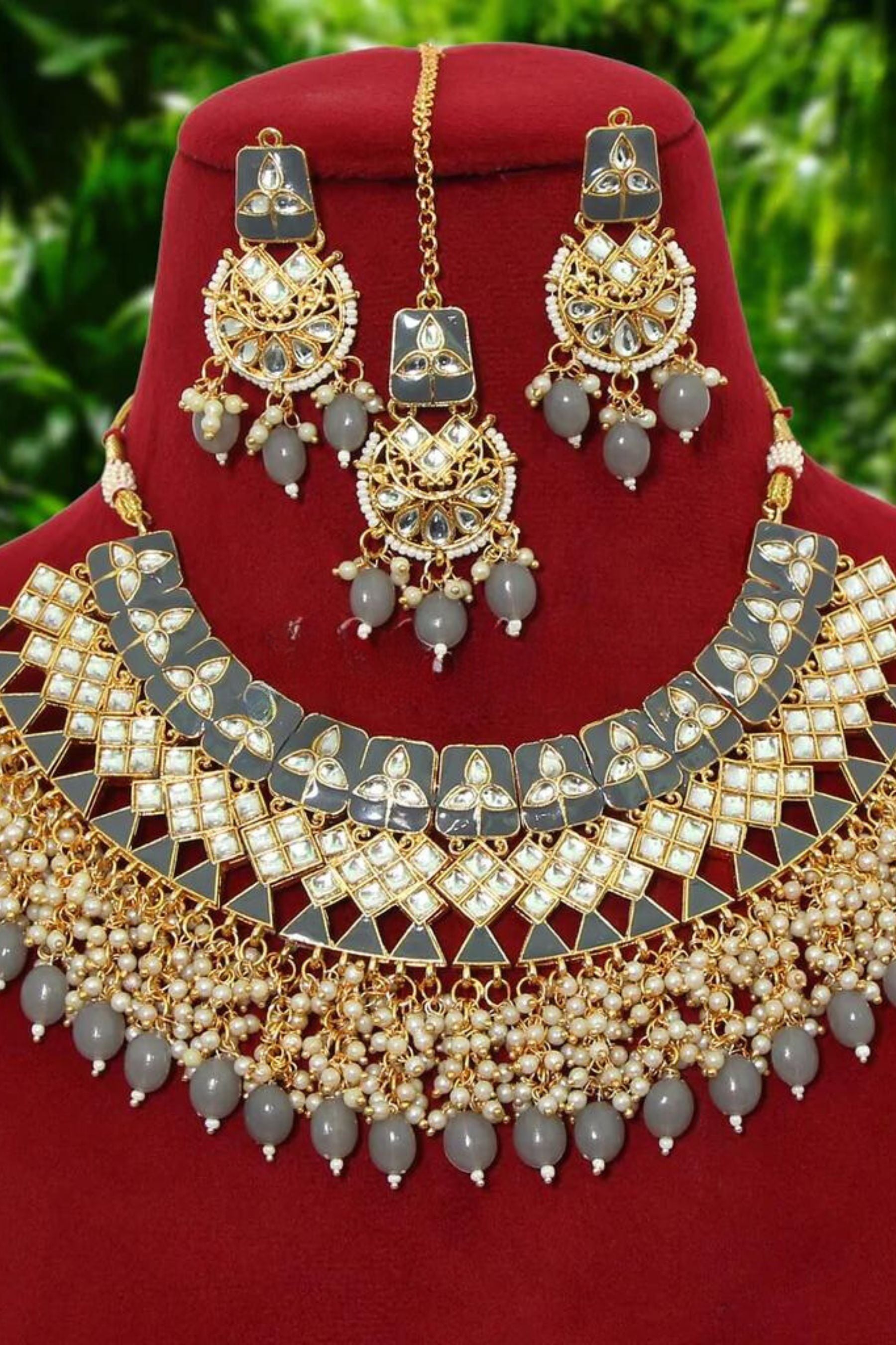 Stunning Meenakari Necklace Set with earrings and tikka Jewelry JCS Fashions Grey 7 * 2.7"