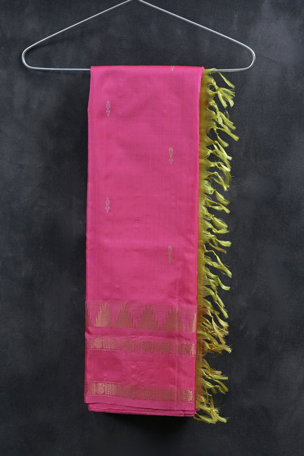 Eco-Friendly Vaazhai Naar Saree with Striking Zari Border