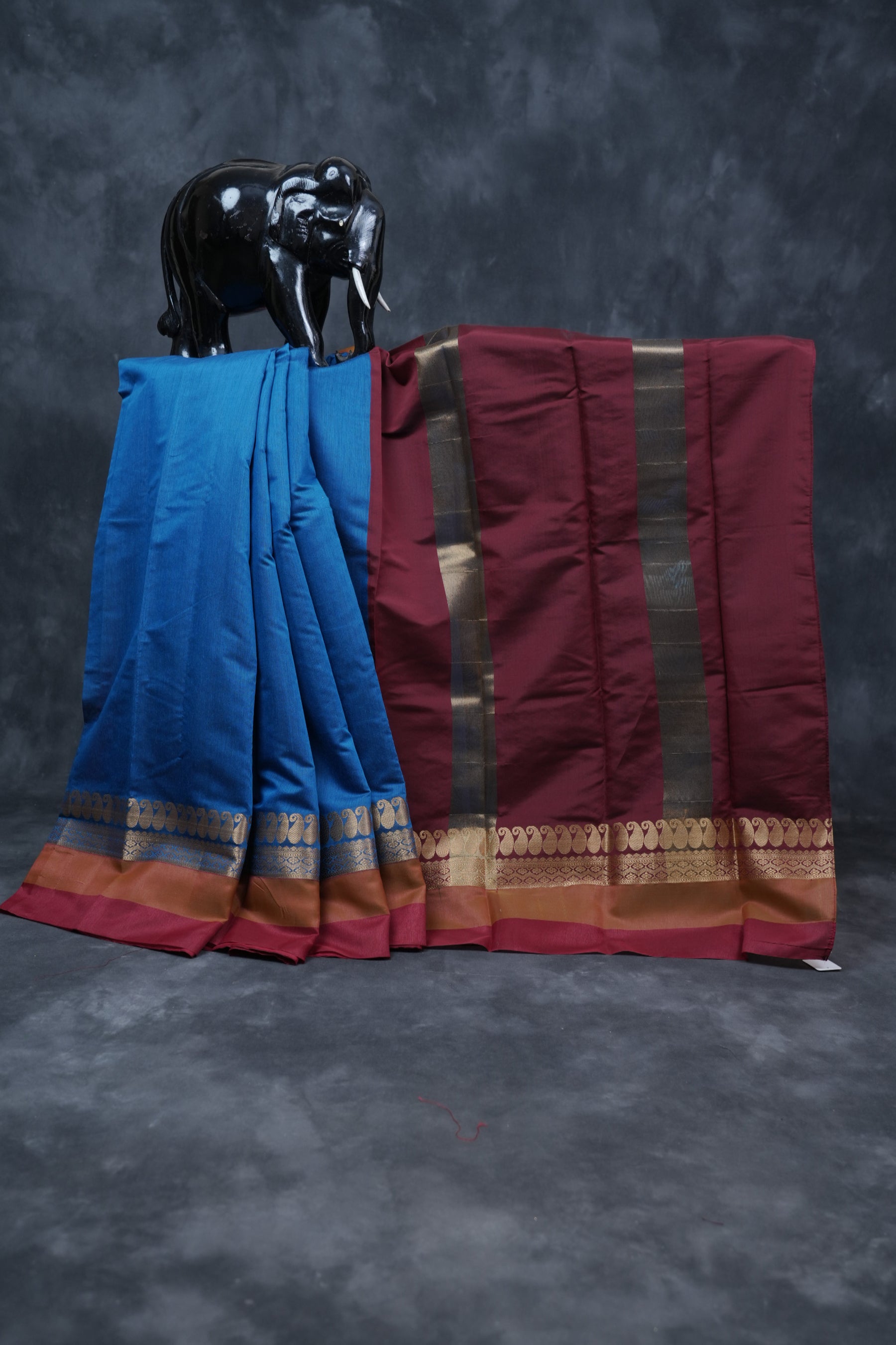 Silk Cotton Saree with Zari Border, Line Pallu and Stitched Blouse