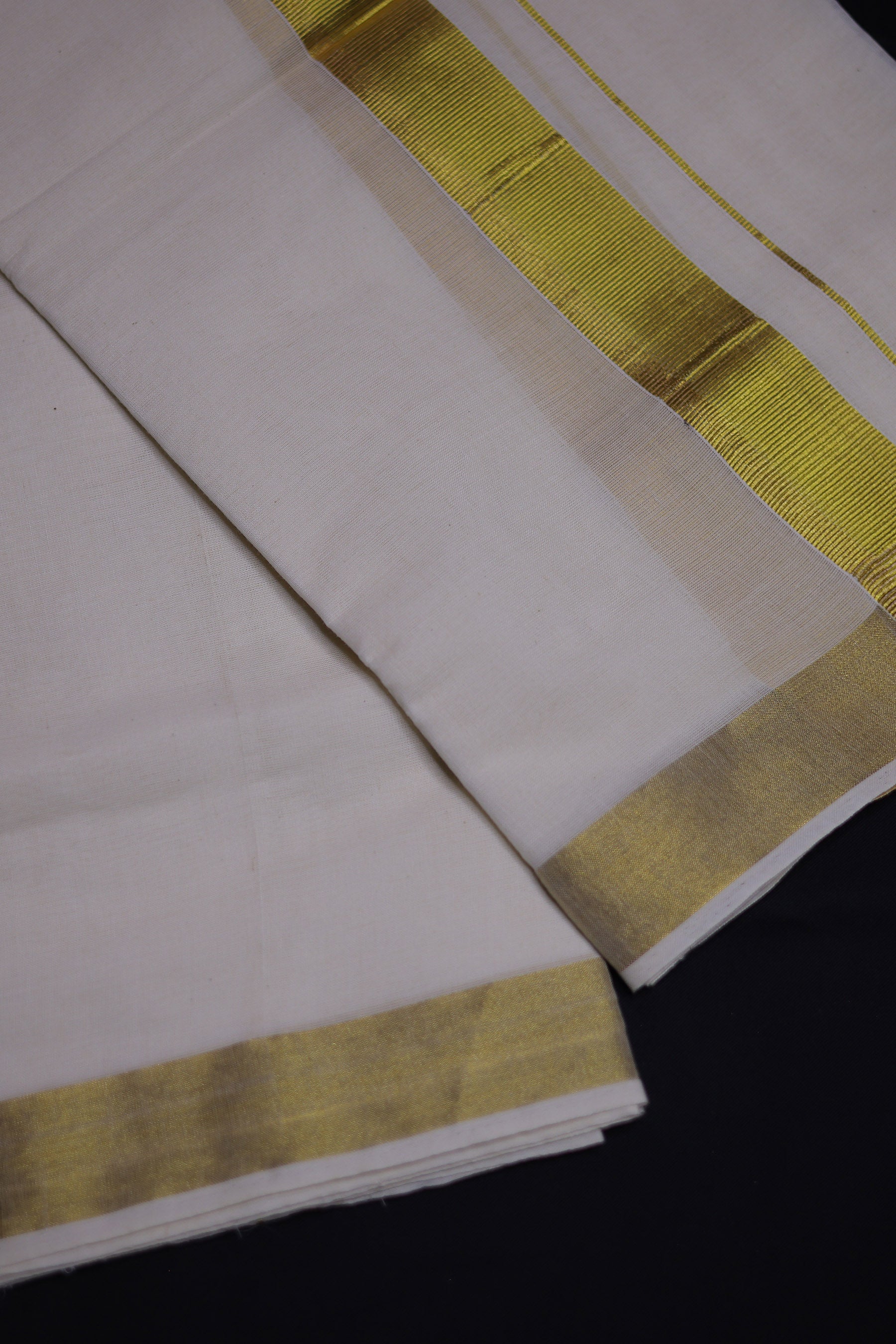 Traditional Kerala Cotton Dhoti, Veshti with 1.5" gold Zari border Men JCS Fashions