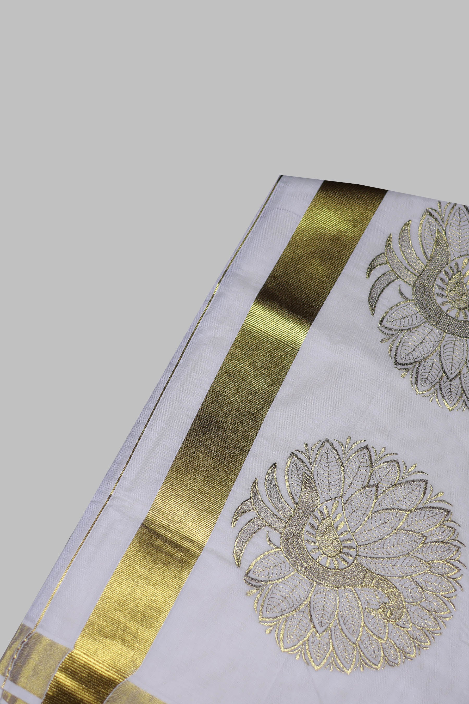 Elegant Kerala Cotton Saree with Peacock Motifs & Gold Zari Border Saree JCS Fashions