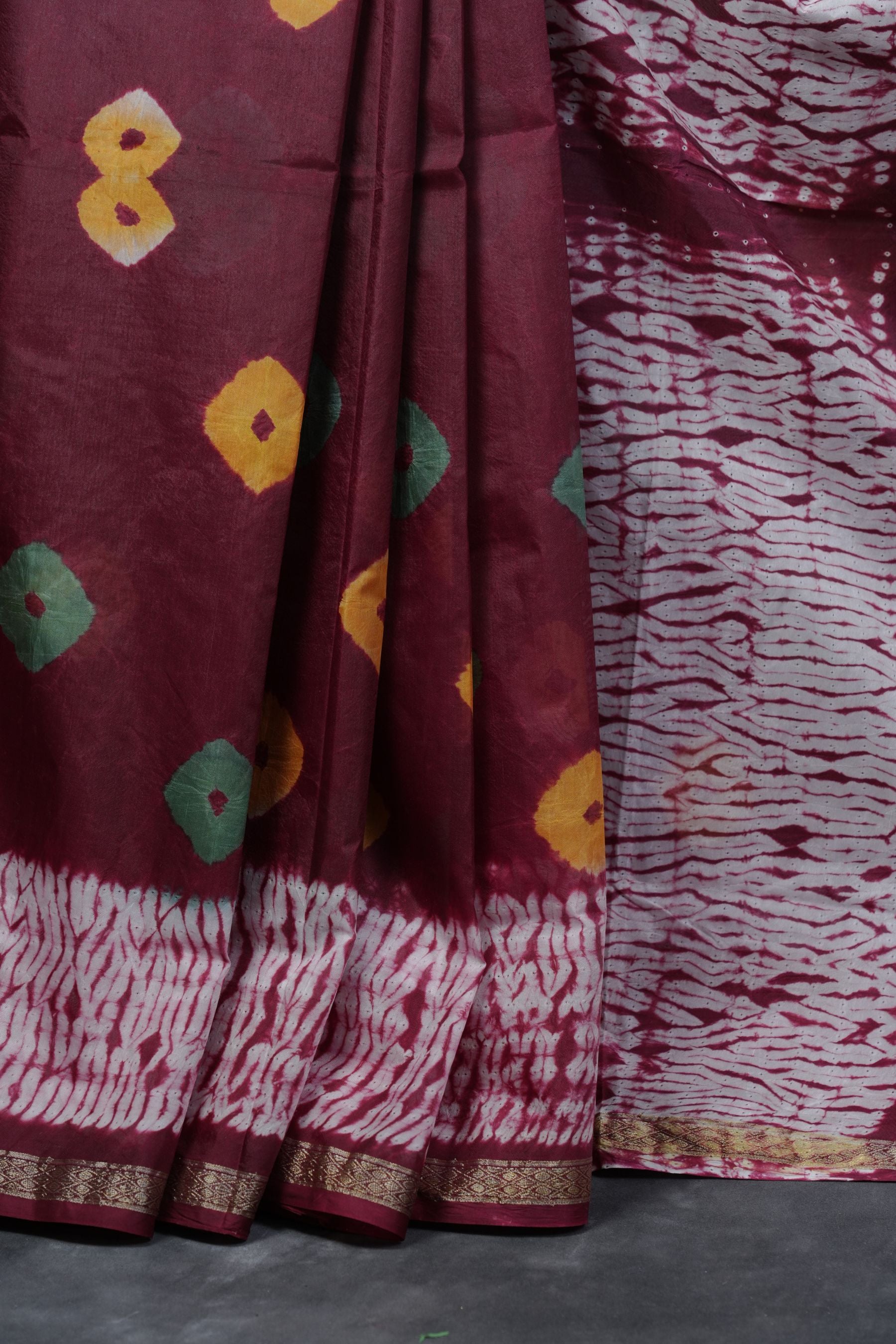 Exquisite RAW SILK SHIBORI Sarees: Real Bandini and Zari Border