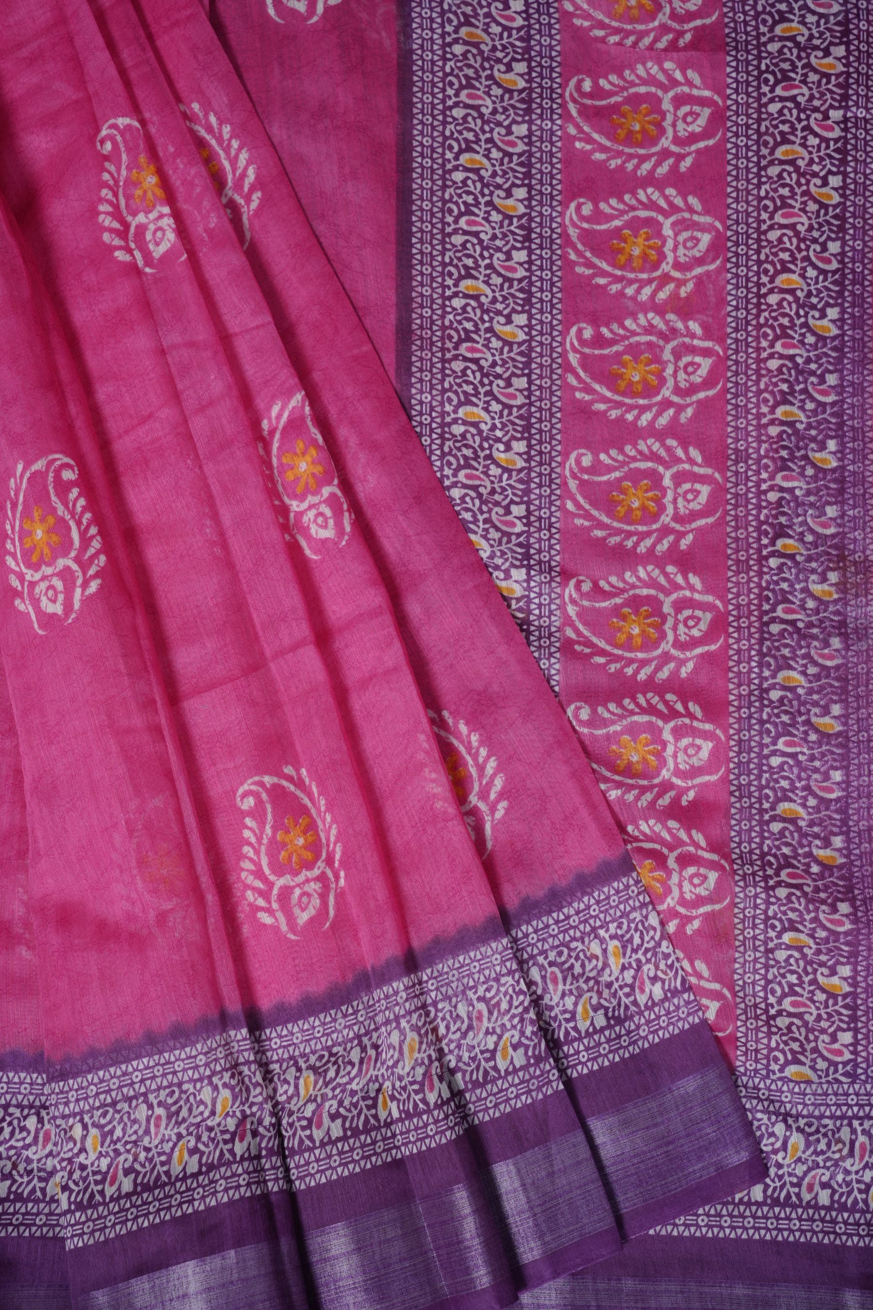 Soft Jute Sarees with Allover Bhandini Prints & Contrast Kaddi Border