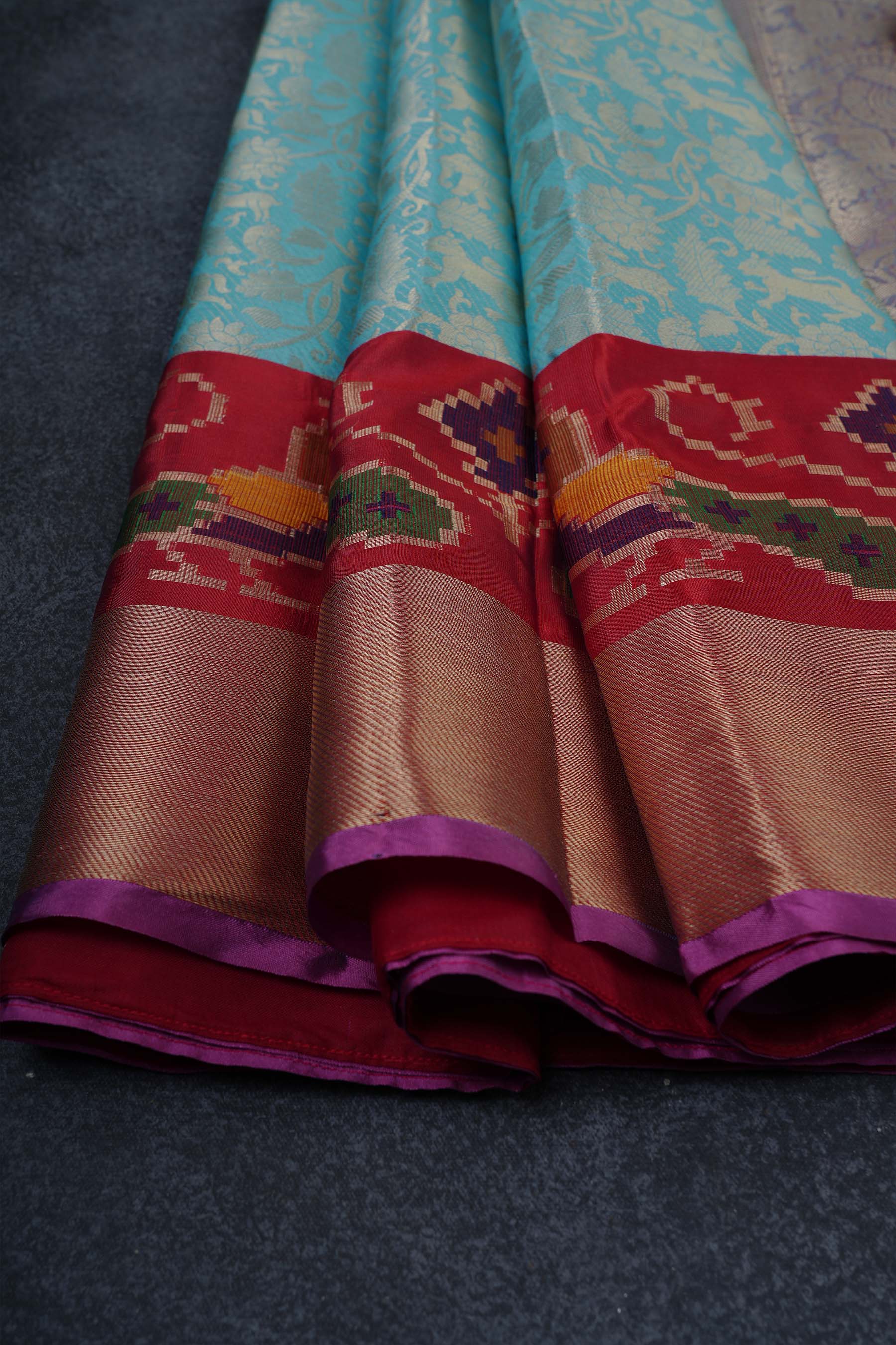 Exquisite Royal Banarasi Tissue Saree with Stylish Jacquard Blouse Saree JCS Fashions