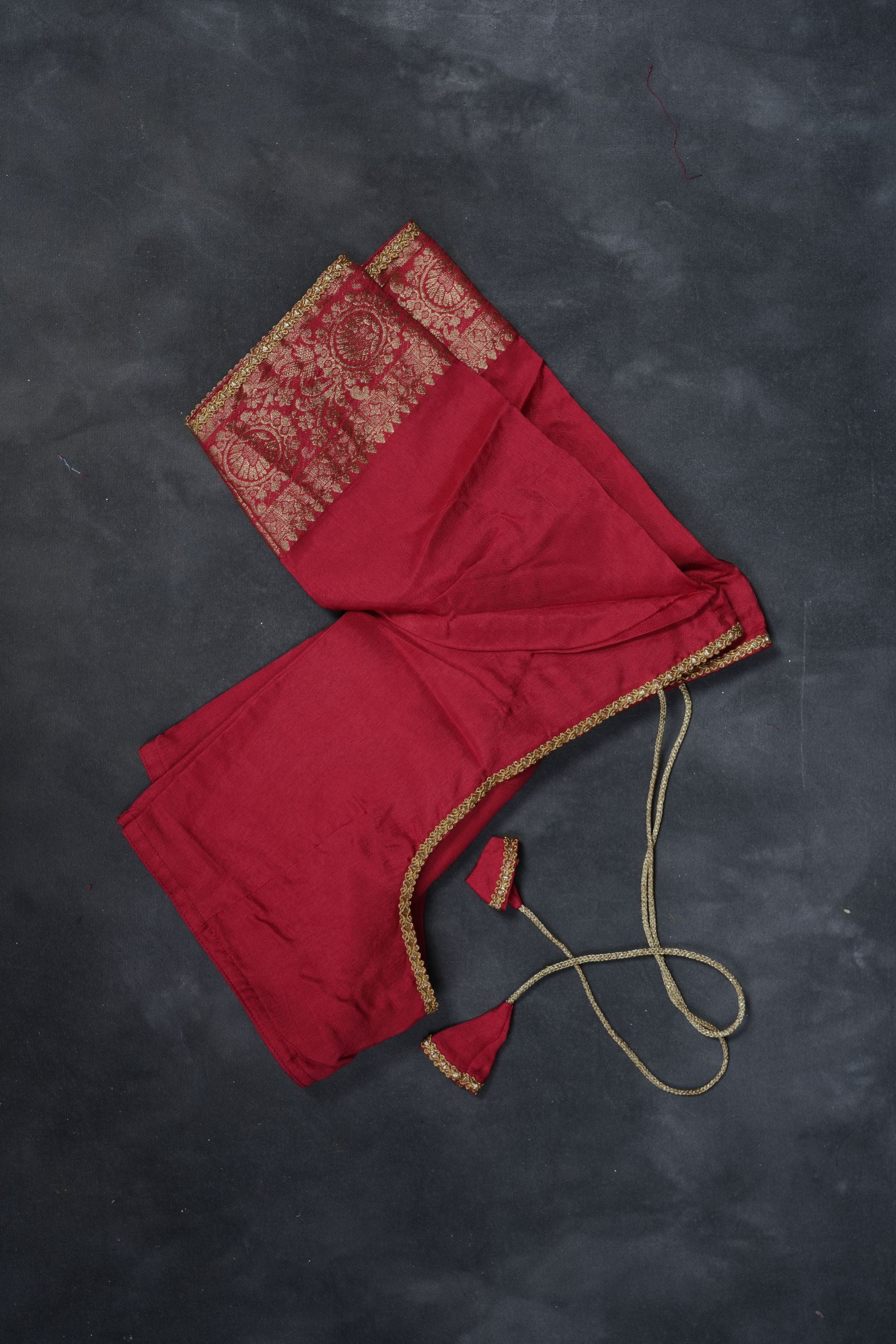 Exclusive bold colors on Munga silk saree with Woven kanchi zari border SAREE JCS Fashions