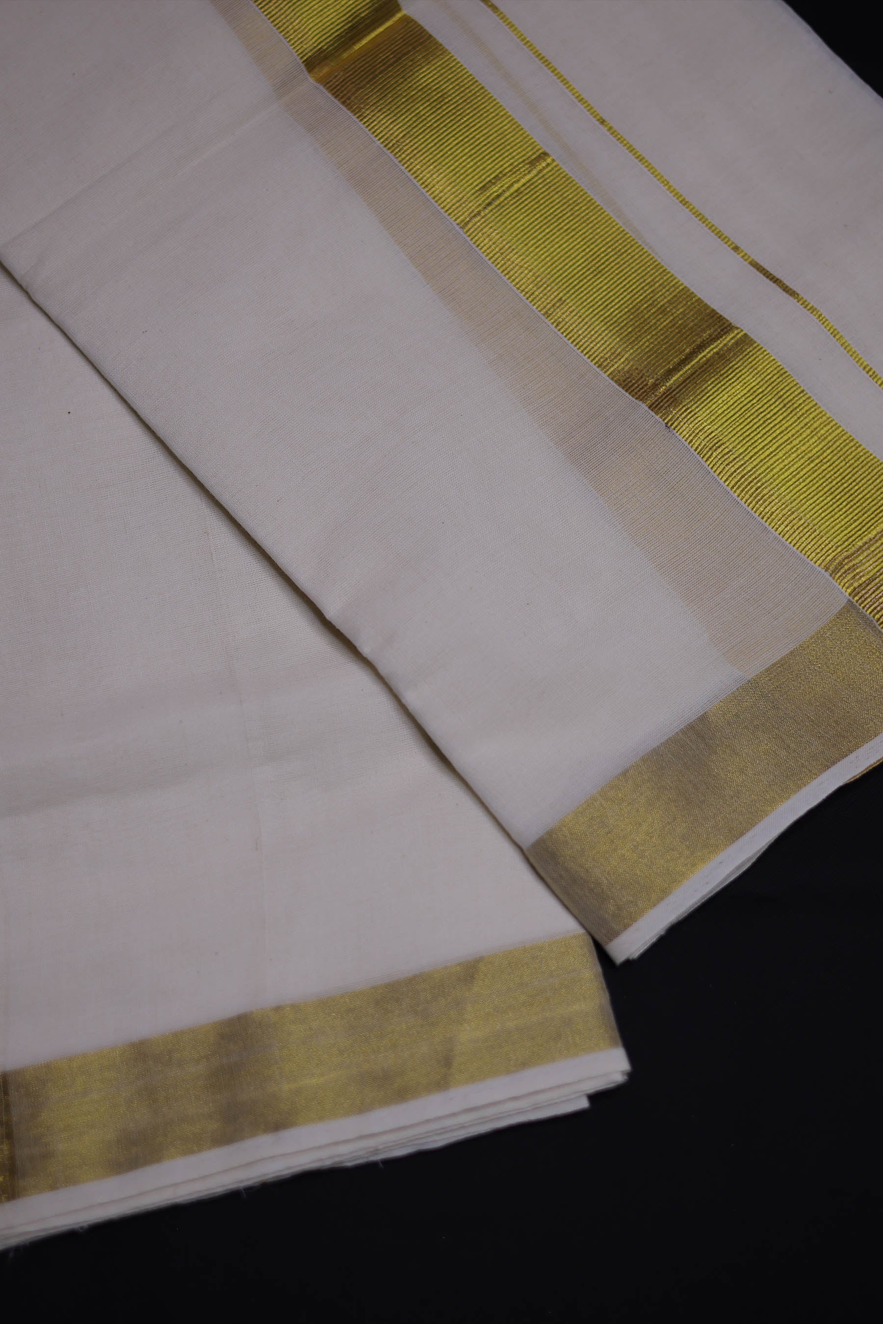 Traditional Kerala Cotton Dhoti, Veshti with 1.5" gold Zari border Men JCS Fashions