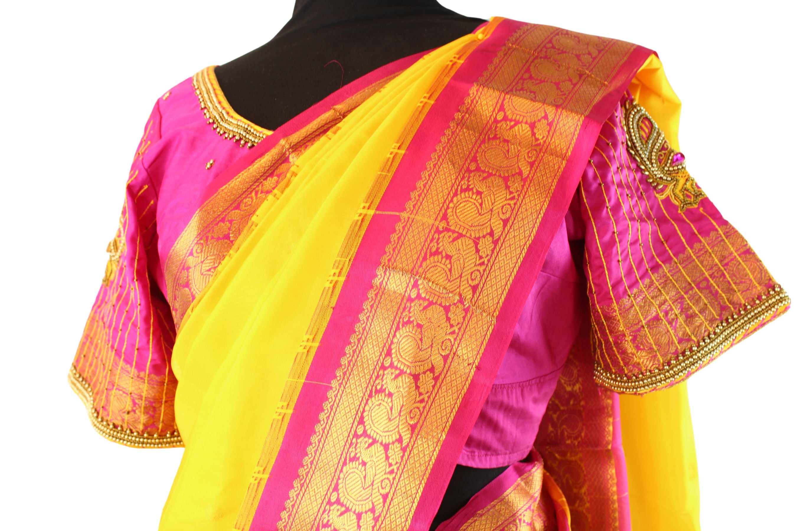 Gadwal Khadi Kuttu Border Allover Buta Pure Silk Saree With Blouse