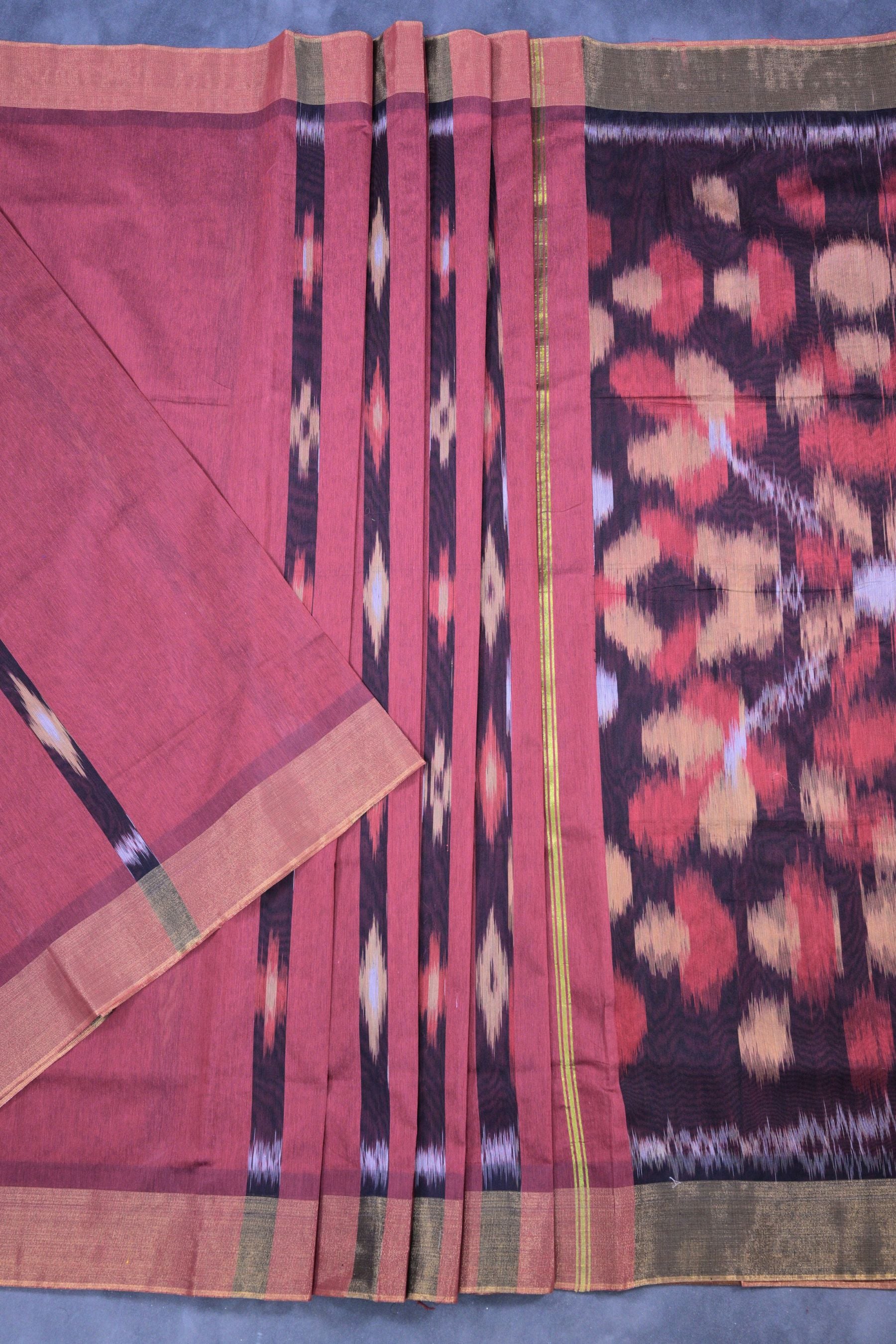 Pochampally Soft Cotton Saree - Beautiful Ikkat Design