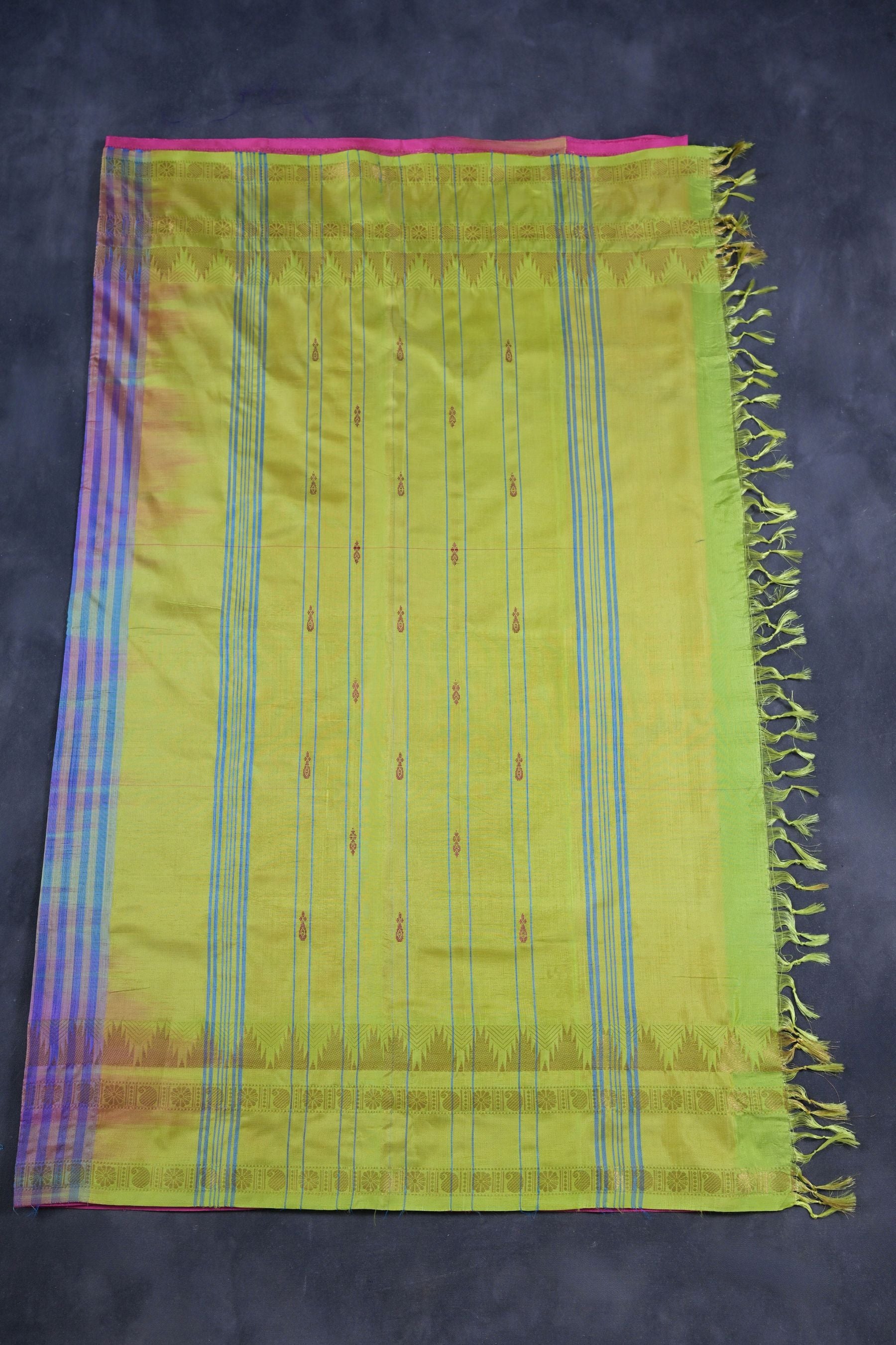 Eco-Friendly Vaazhai Naar Saree with Striking Zari Border