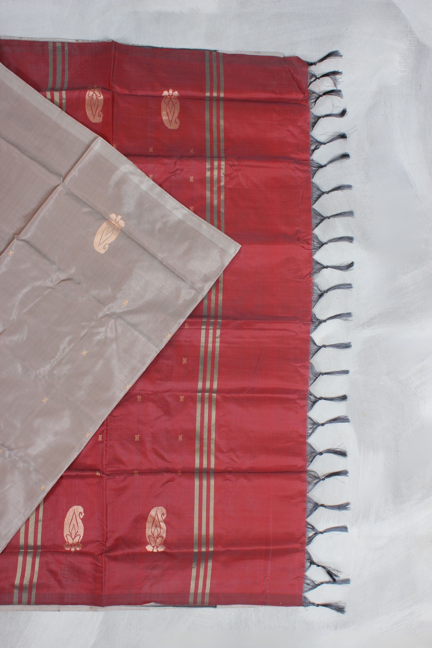 JCSFashions Sustainable Banana Pith Saree - Borderless Design & Natural Saree JCS Fashions