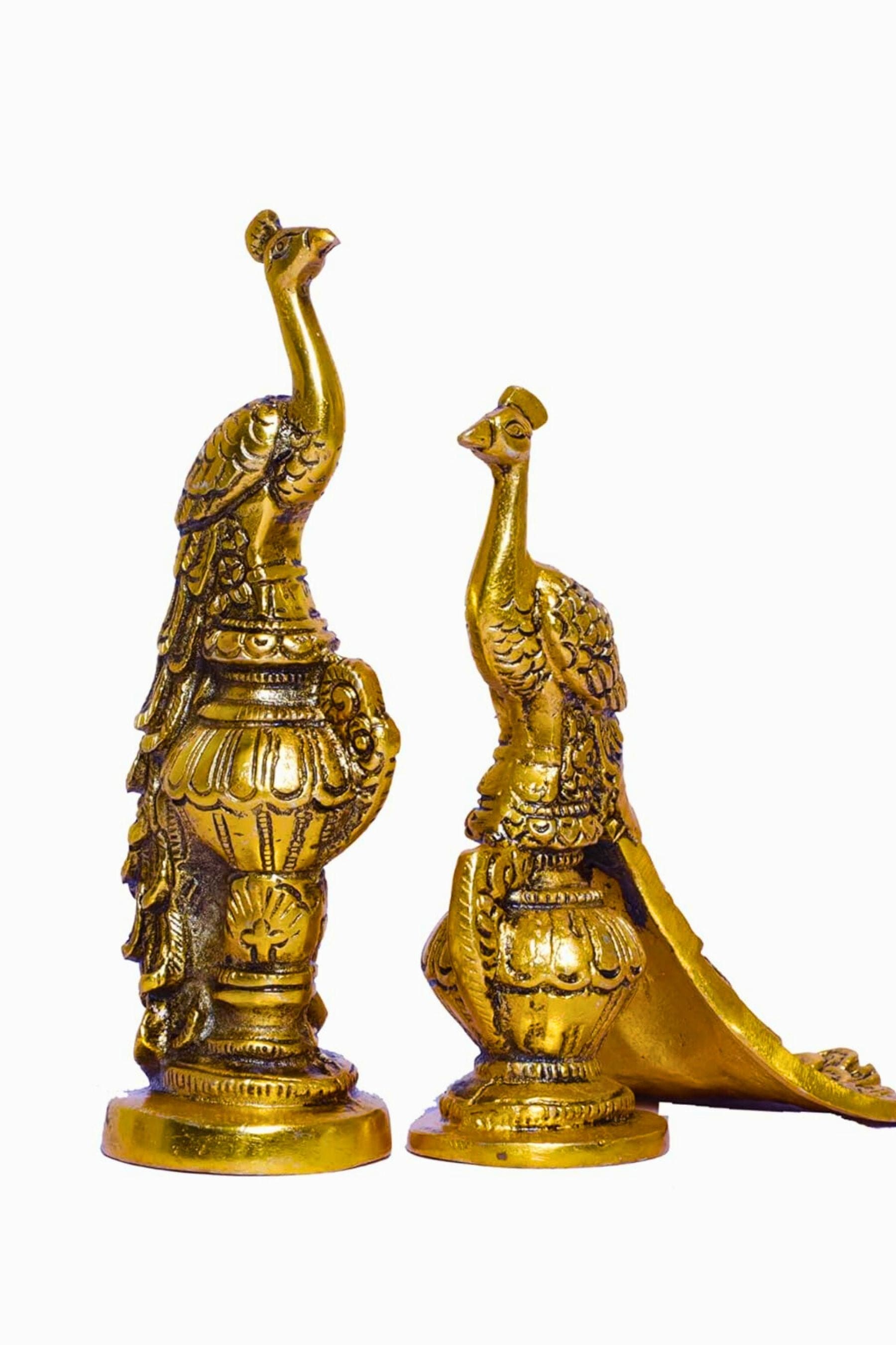 Gold Aluminium Peacock Couple Statue: Luxury Décor symbolizing Royalty Gift JCS Fashions