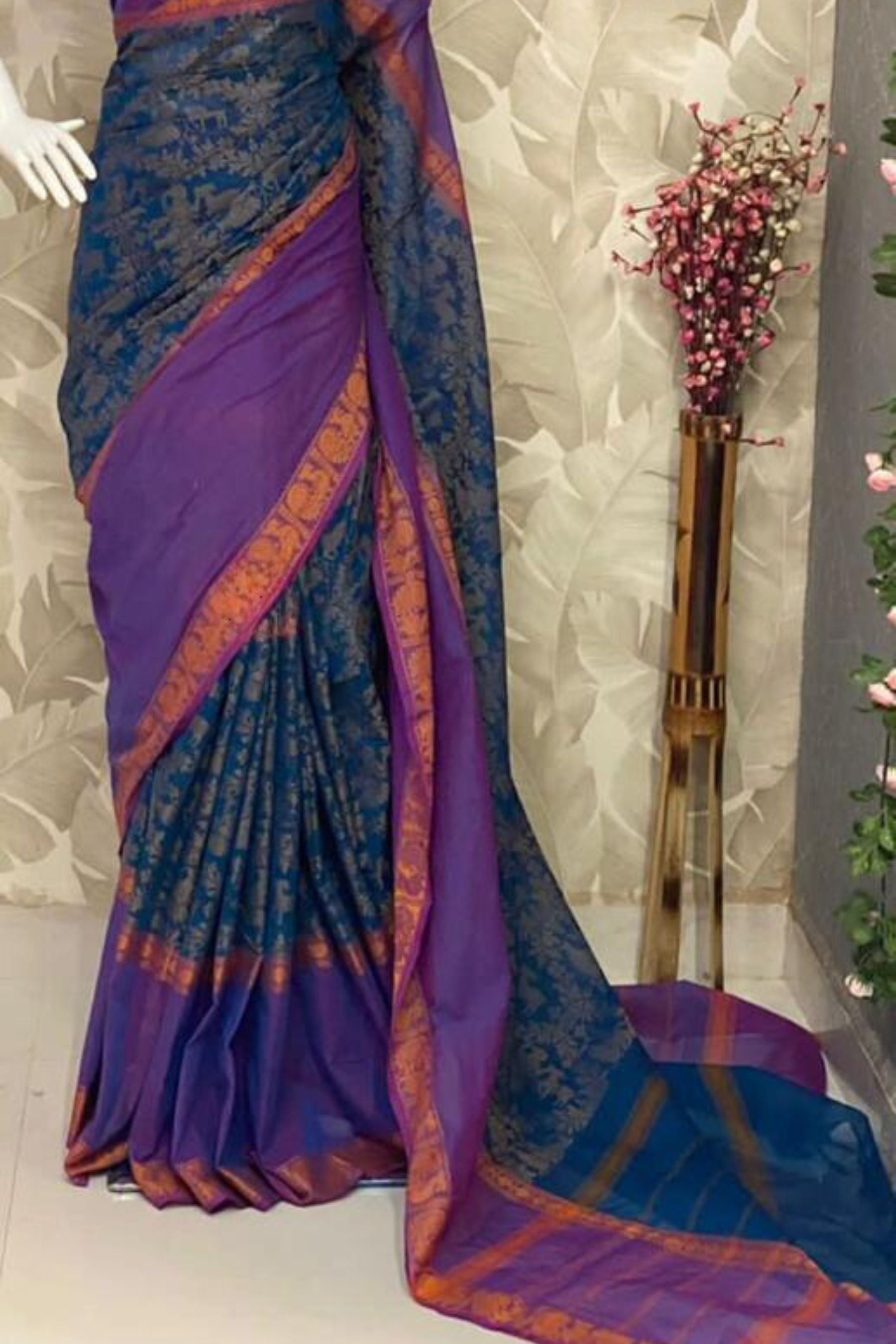 Handloom  Kanchi Cotton Saree in Teal & Purple - Running Blouse Included