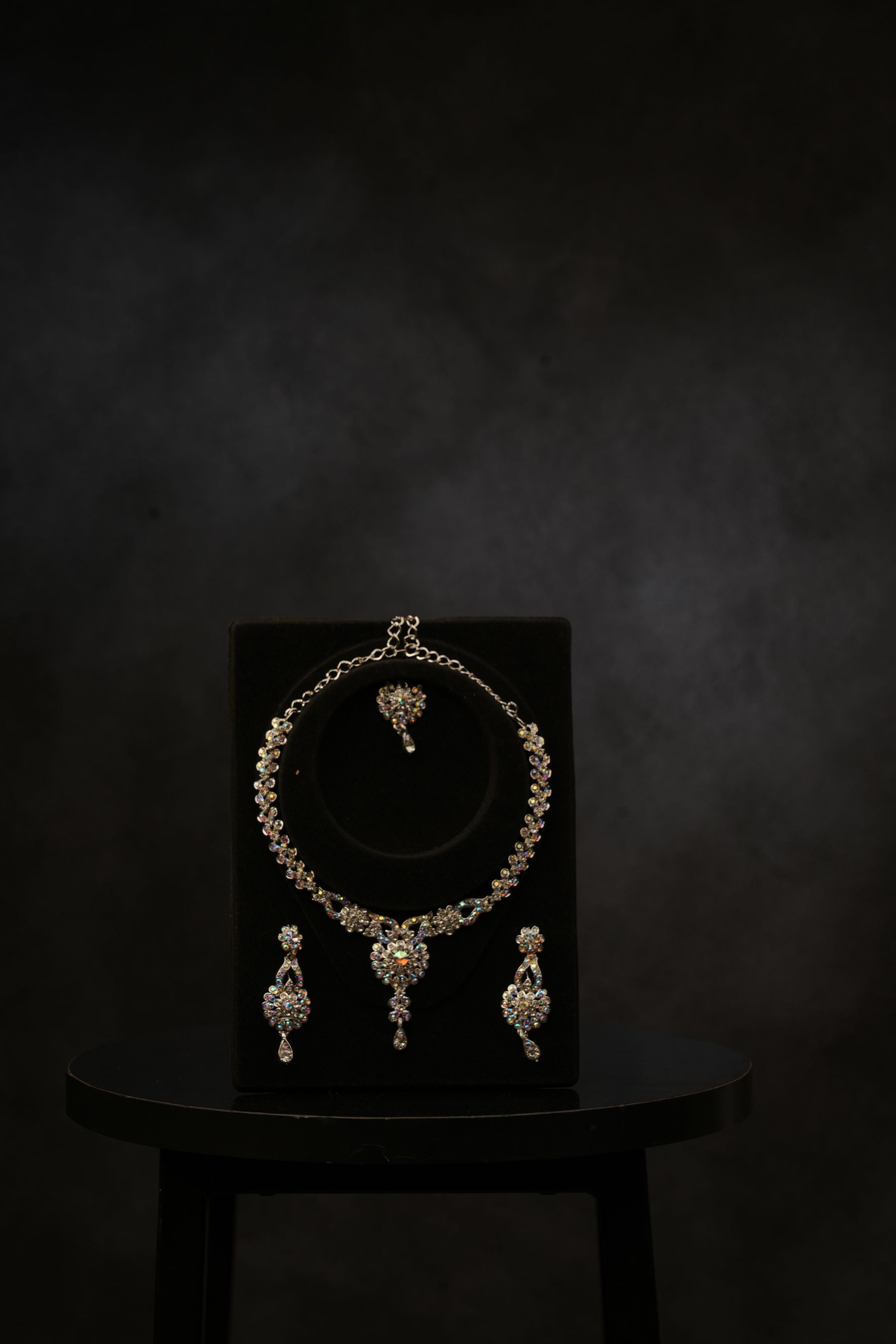 Exquisite Immitation Stone White Necklace Set - Includes Sparkling Earrings Jewelry JCS Fashions