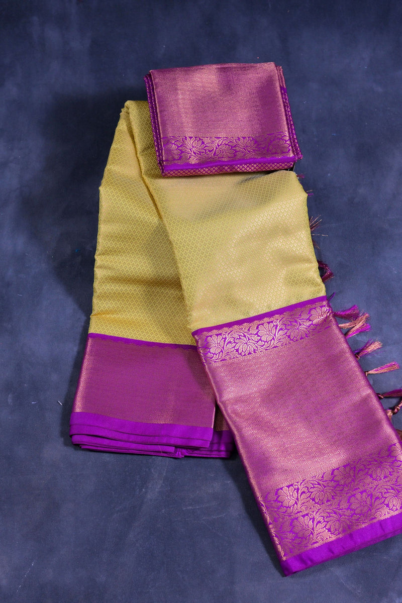 Handcrafted Pure Kanchipuram Silk Saree with Golden Butties