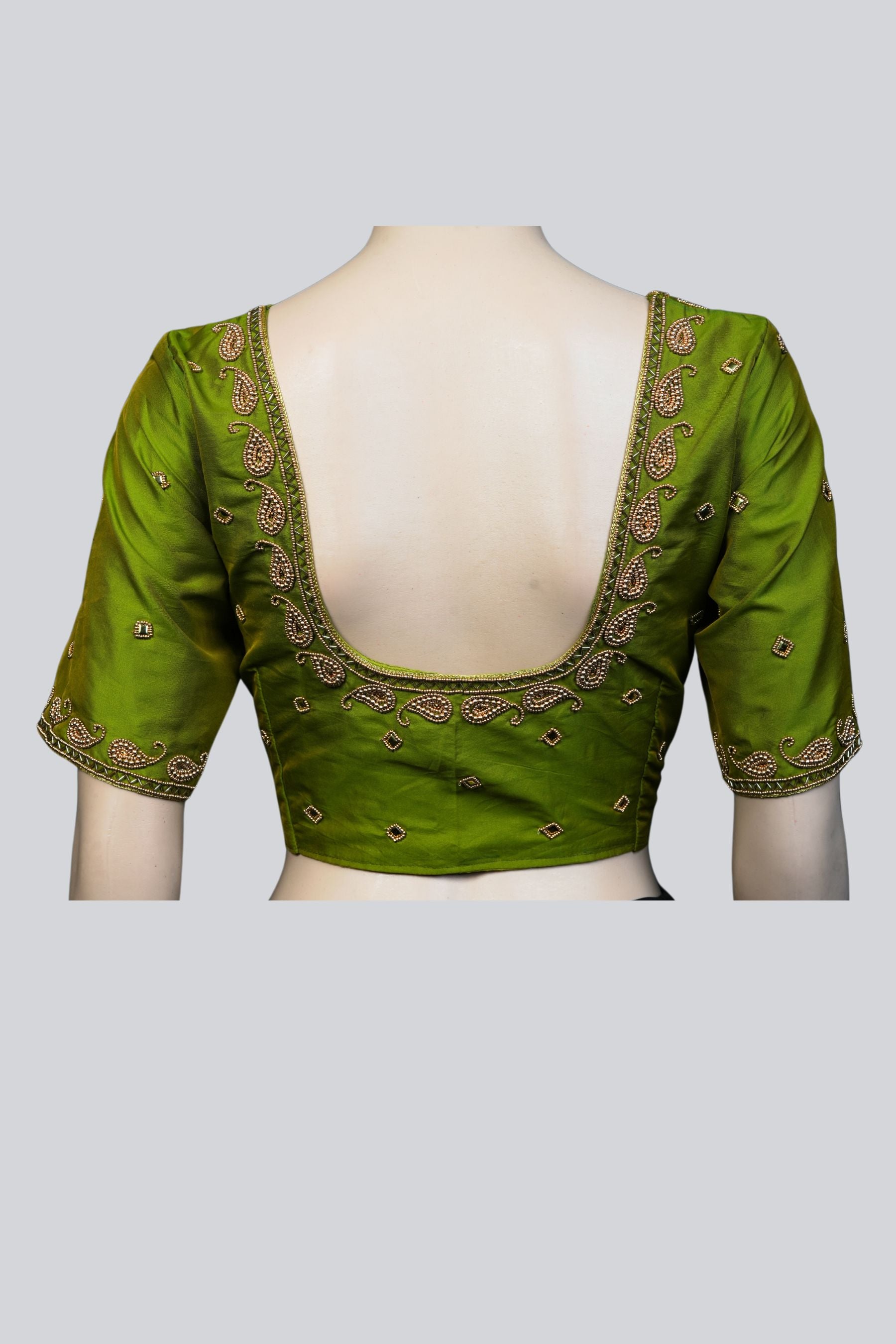 Aari Elegance: Elevate Your Style with Exquisite Work Blouse |JCSFashions Blouse JCS Fashions