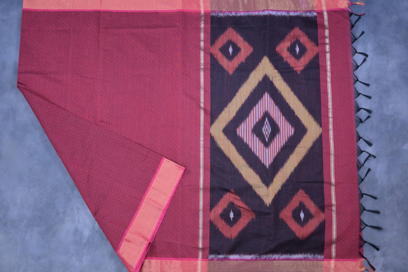 Elegant Cotton Saree with Embossed Design & Pochampally Ikkat Pallu