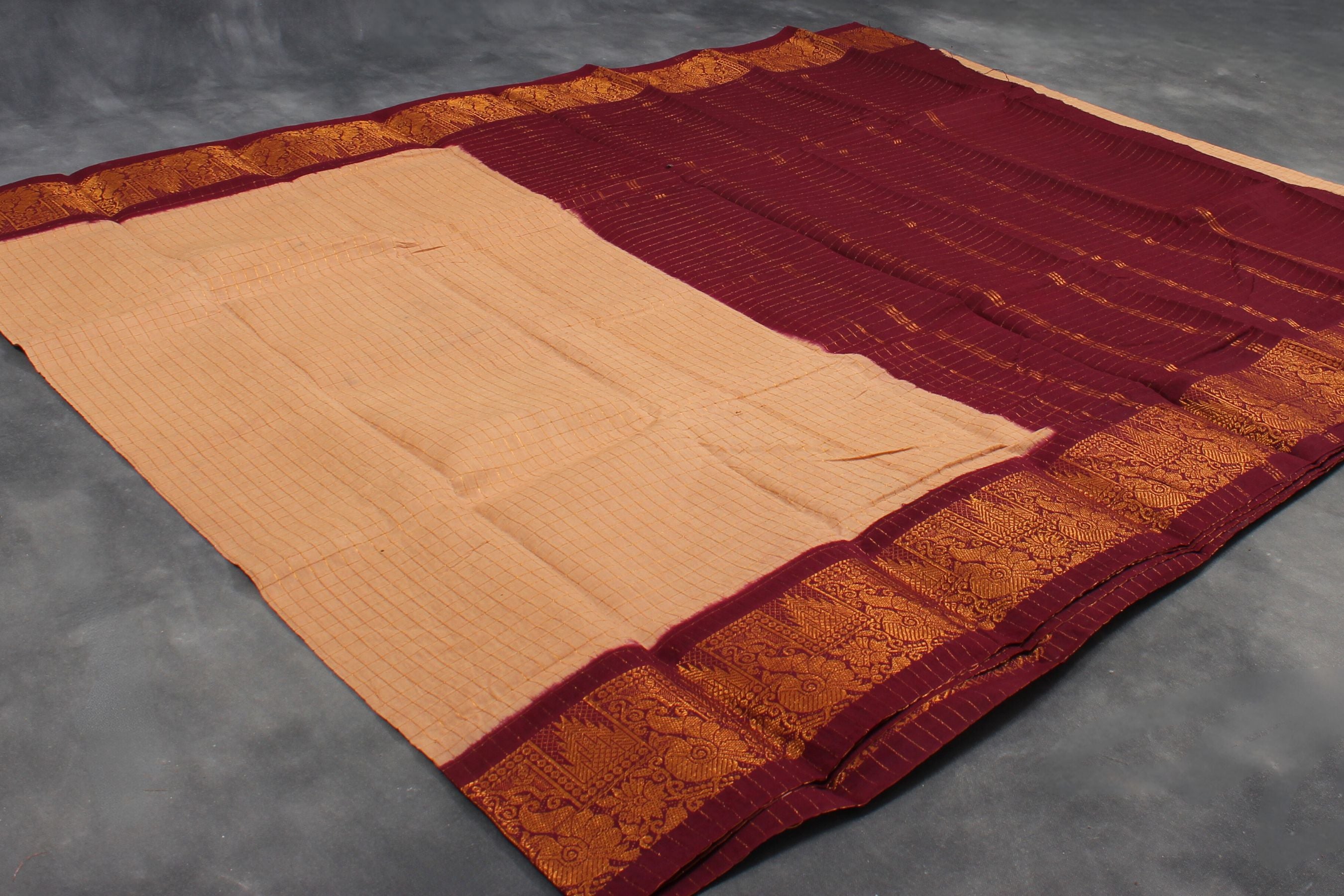 Madurai Pure Sungudi Cotton Saree with Golden Checks and Zari Border