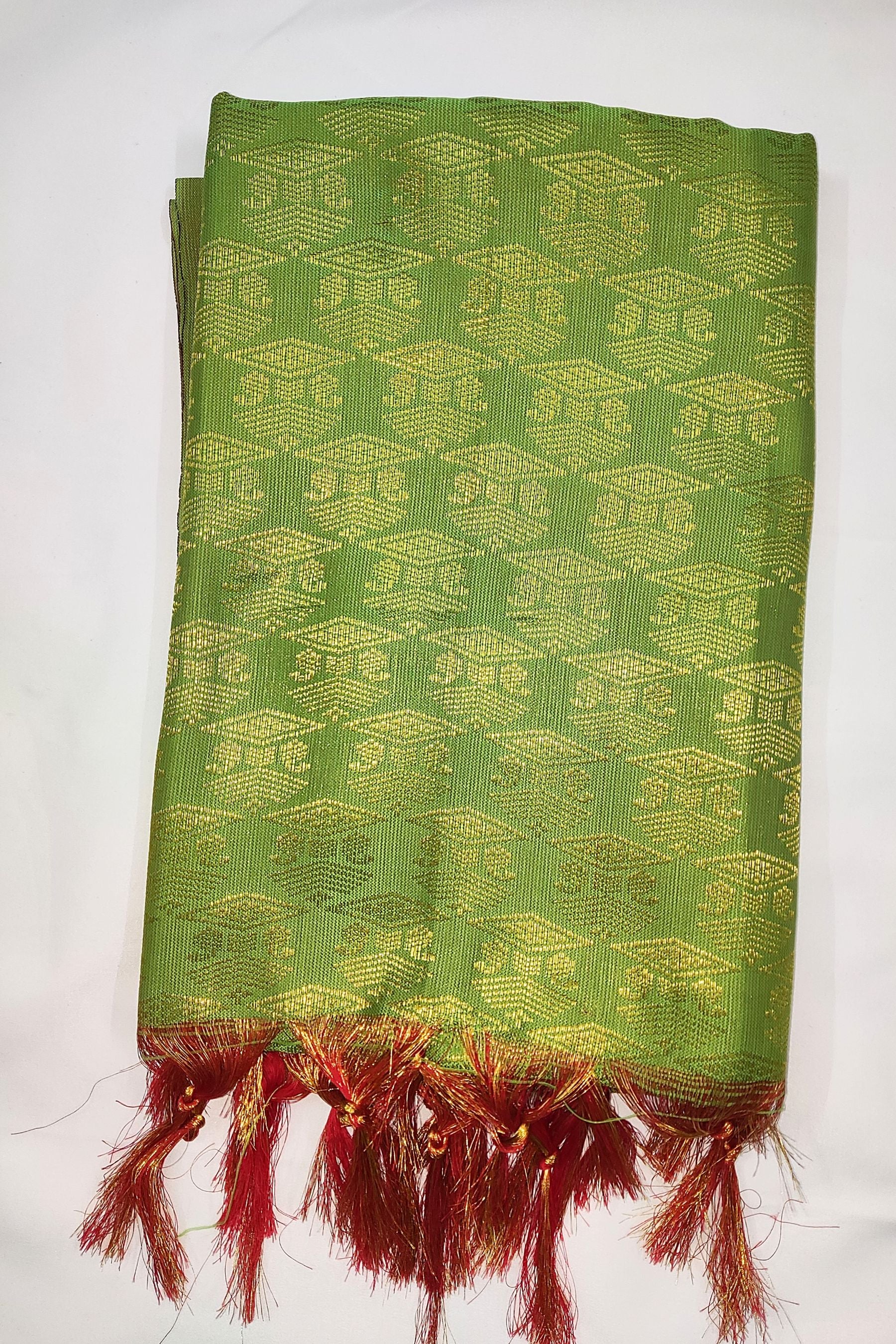 Elegant Ponnadai Shawl by JCSFashions - Blend of Tradition and Style Shawl JCS Fashions