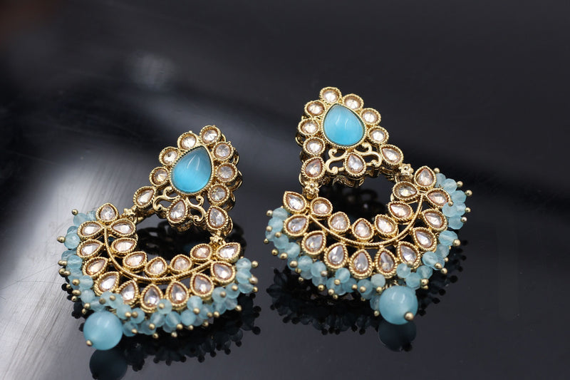 Exquisite Stone Kundan Earrings: Handcrafted and Timeless Elegance