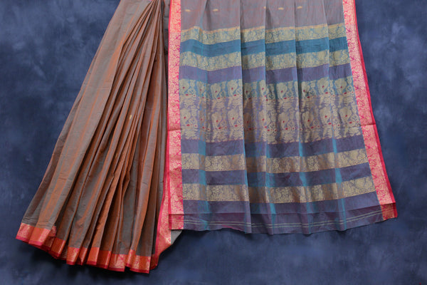 Graceful 6.75 Yard Cotton Saree - Elegance & Traditional Craftsmanship