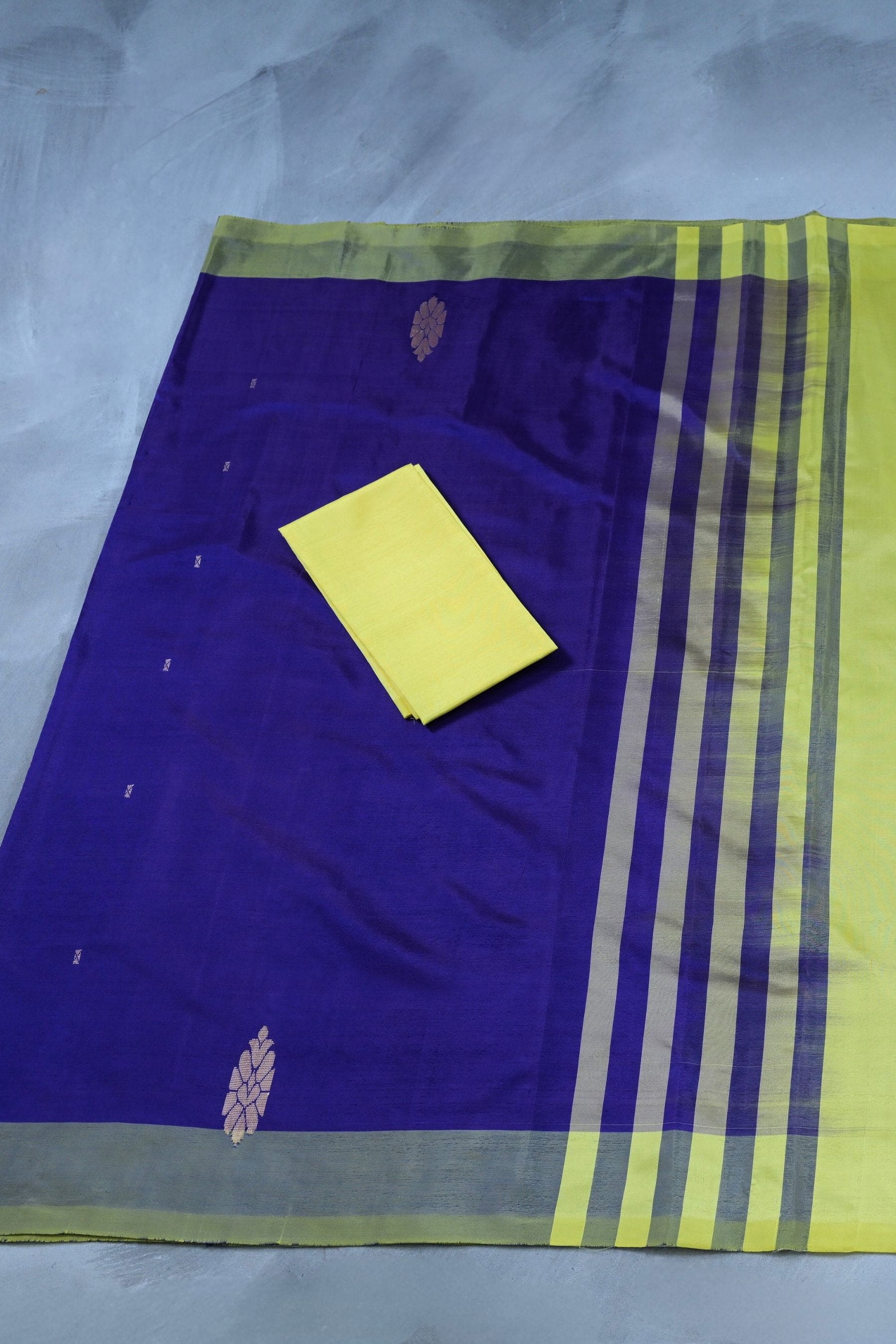 Vaazhai Naar Saree in Natural Hue - 100% Banana Pith Fiber Elegance Saree JCS Fashions