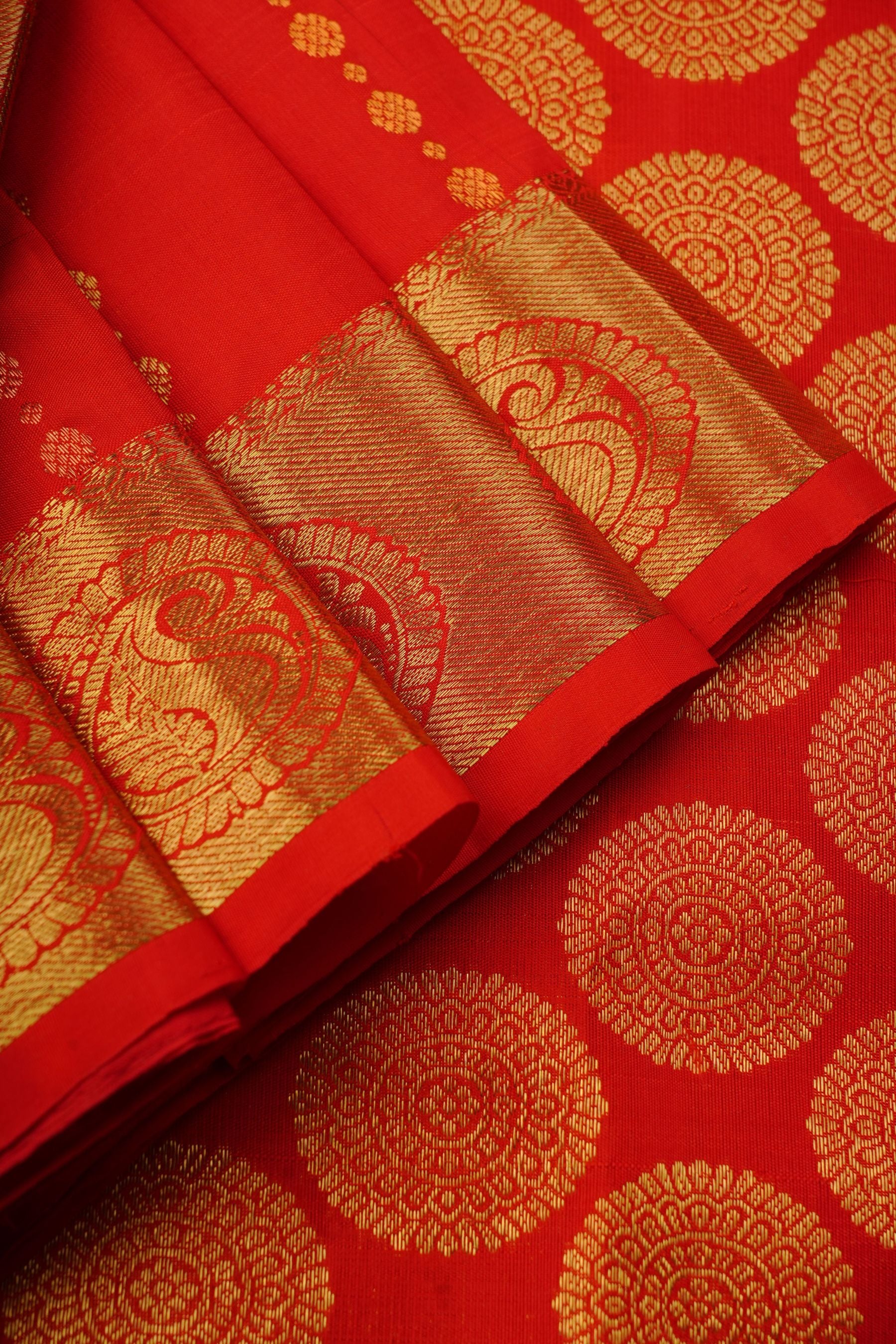 Pure Kanchipuram Saree: Gold and Copper Zari Butties & Stitched Blouse SAREE JCS Fashions