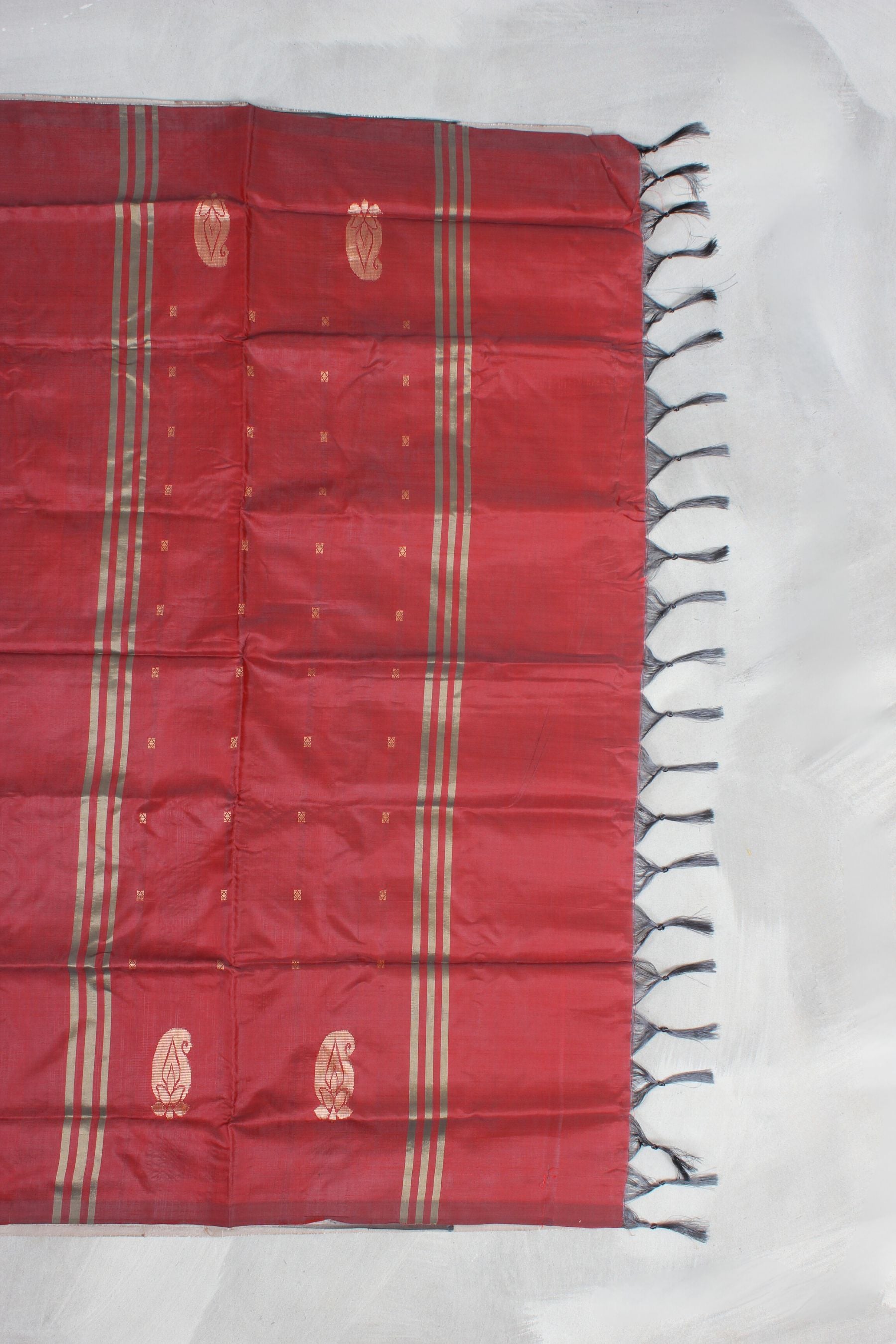 JCSFashions Sustainable Banana Pith Saree - Borderless Design & Natural Saree JCS Fashions