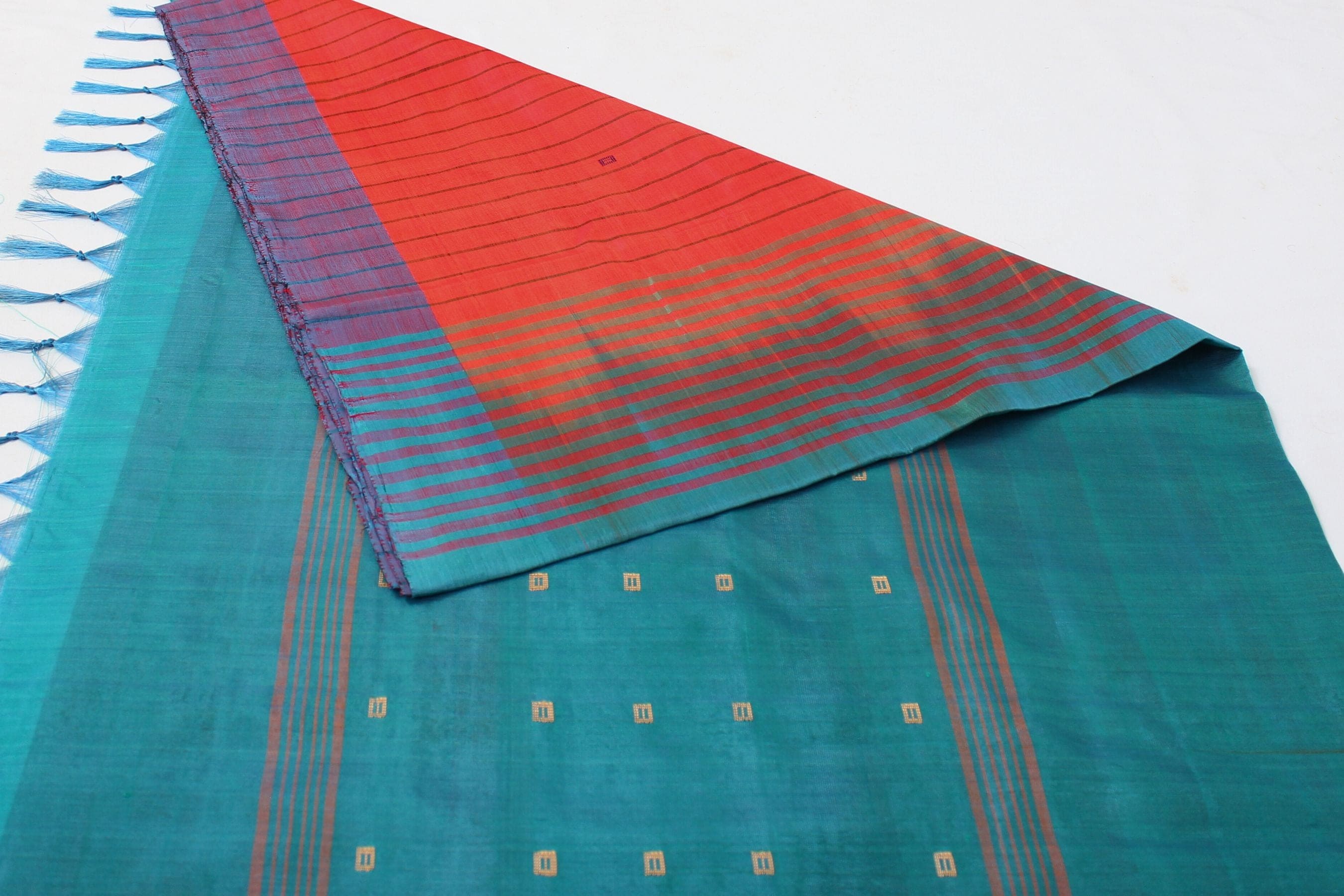 Handcrafted Banana Pith Saree with Zari Lines - Eco-Friendly Fashion Saree JCS Fashions