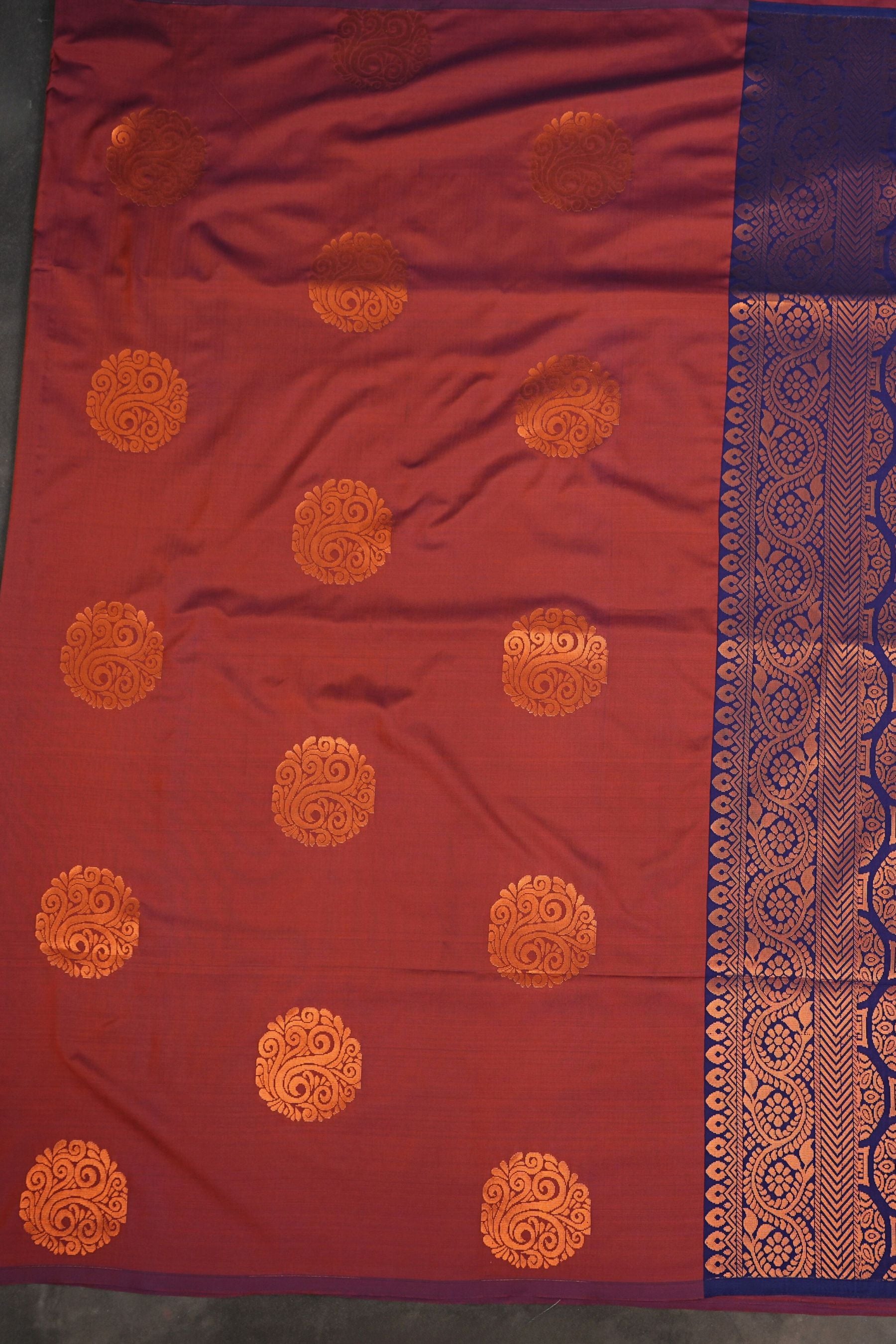 Regal Kanchipuram Blended Silk Saree: Tradition Meets Elegance