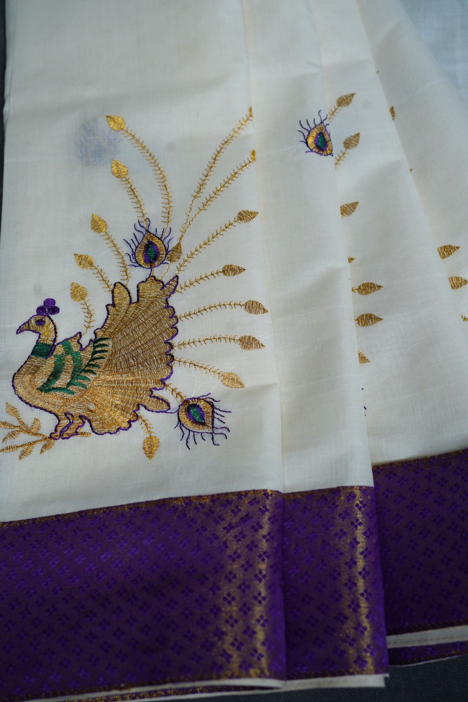 Elegance Unveiled: Kerala Saree with Stunning Peacock Design -JCSFashions Saree JCS Fashions