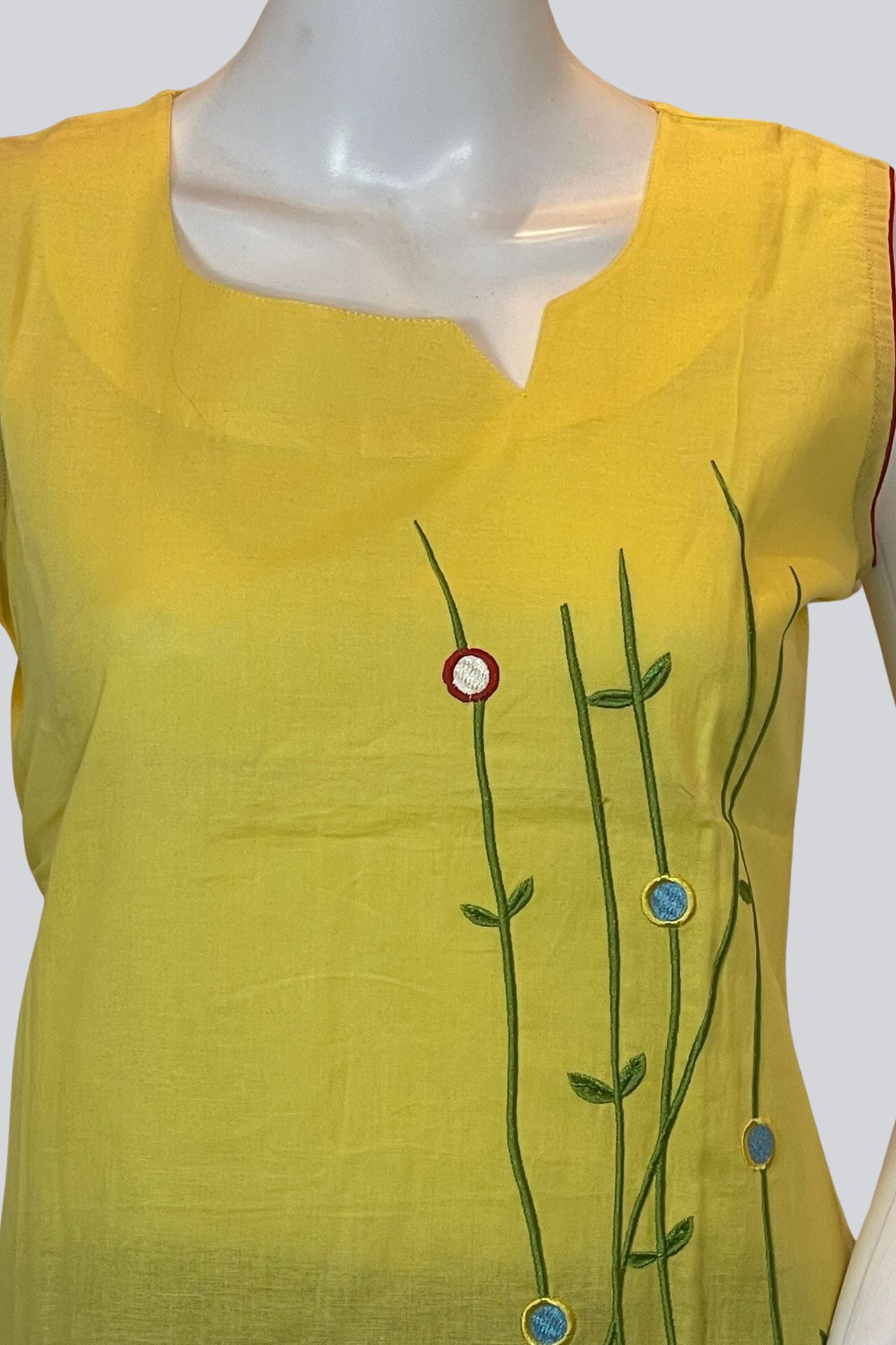 Chic Embroidered Cotton Kurti: 31" Length, Stylish Short Sleeves KURTI JCS Fashions