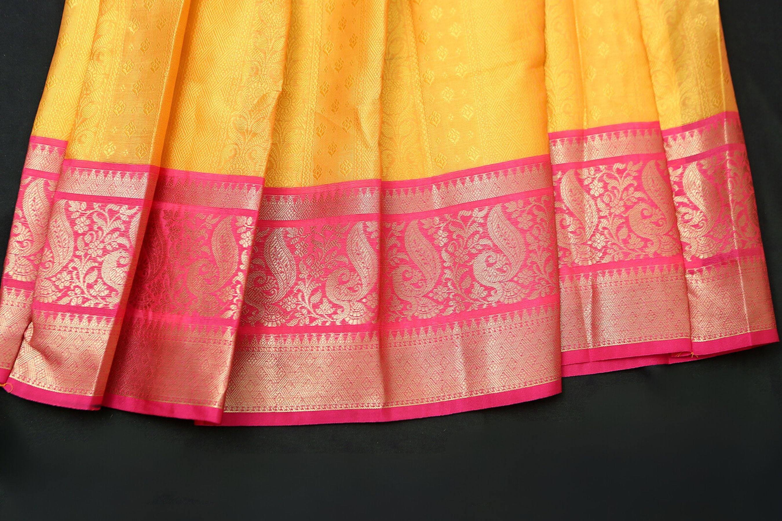 Elegant Banarasi Lehenga with Kanchipuram Border & Puff Sleeve Crop Top GIRLS JCS Fashions