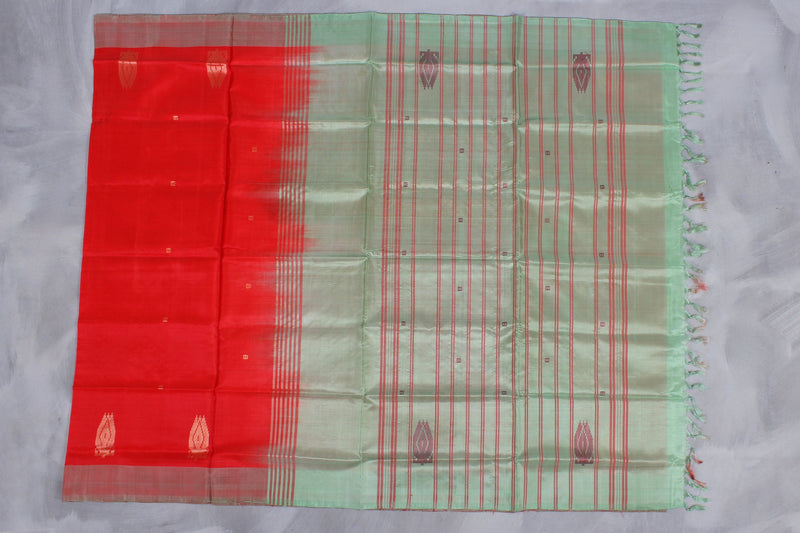 Sustainable Handwoven Vaazhai Naar Saree - Eco-Friendly Elegance