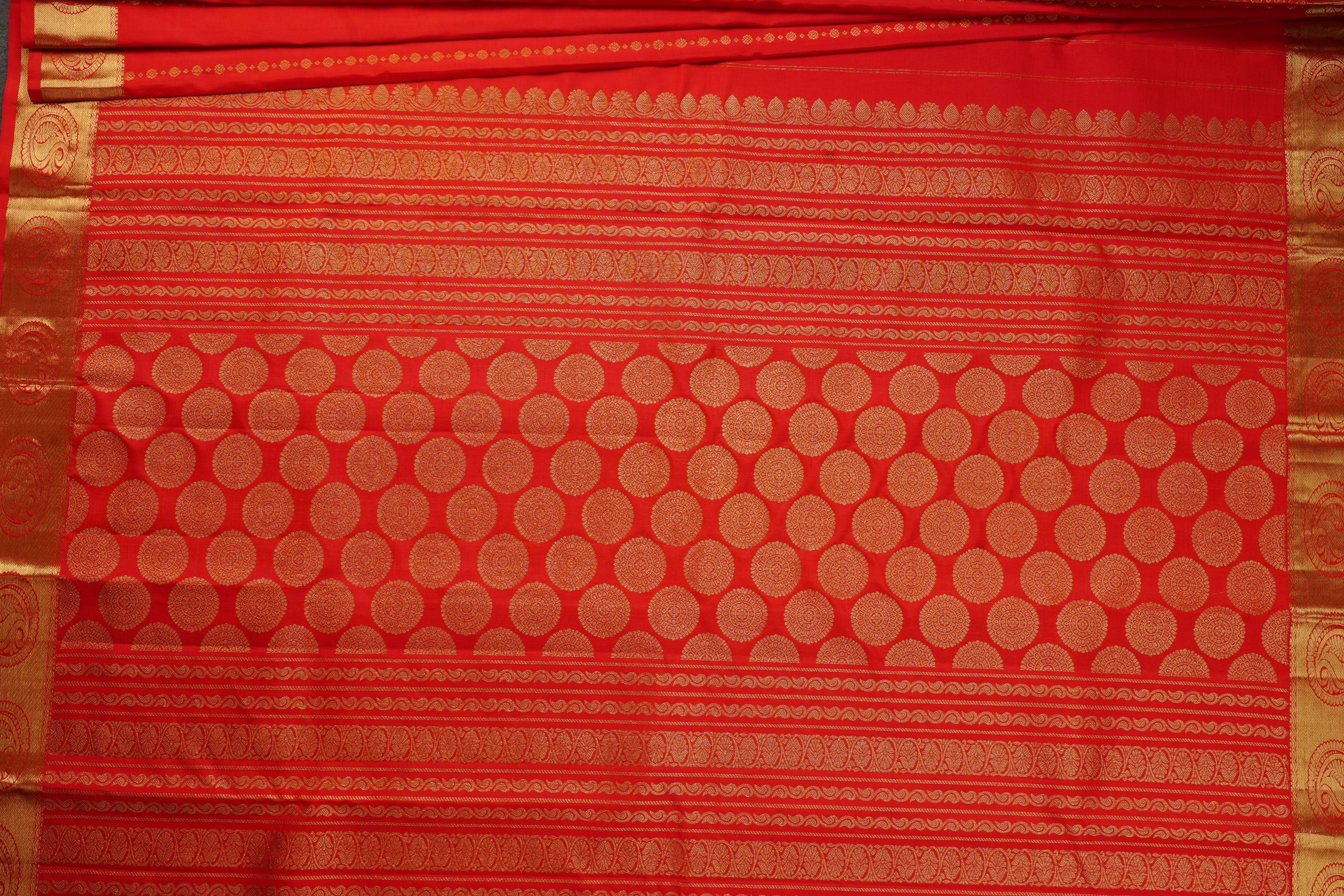 Pure Kanchipuram Saree: Gold and Copper Zari Butties & Stitched Blouse SAREE JCS Fashions